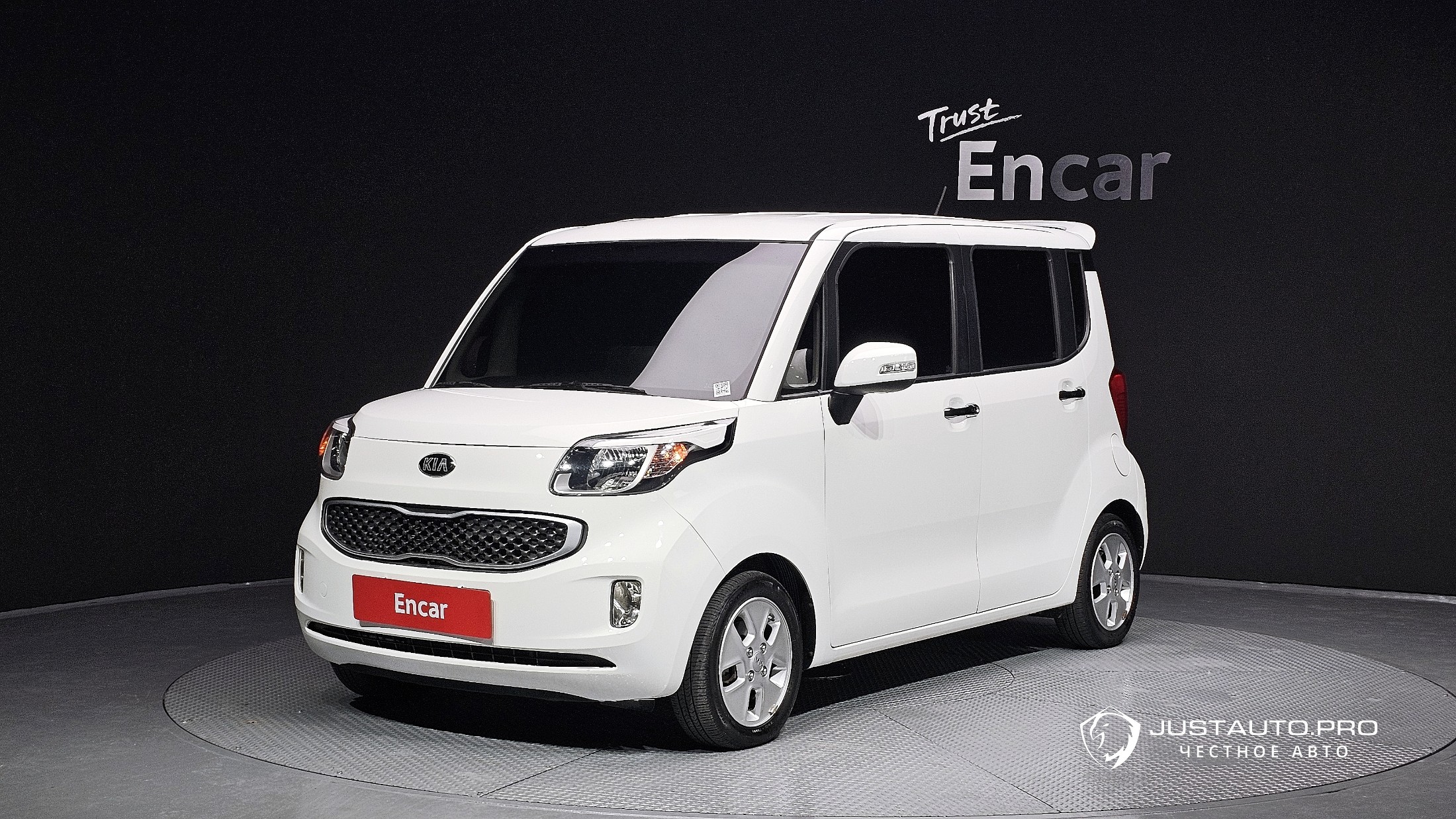 Автомобиль Kia RAY