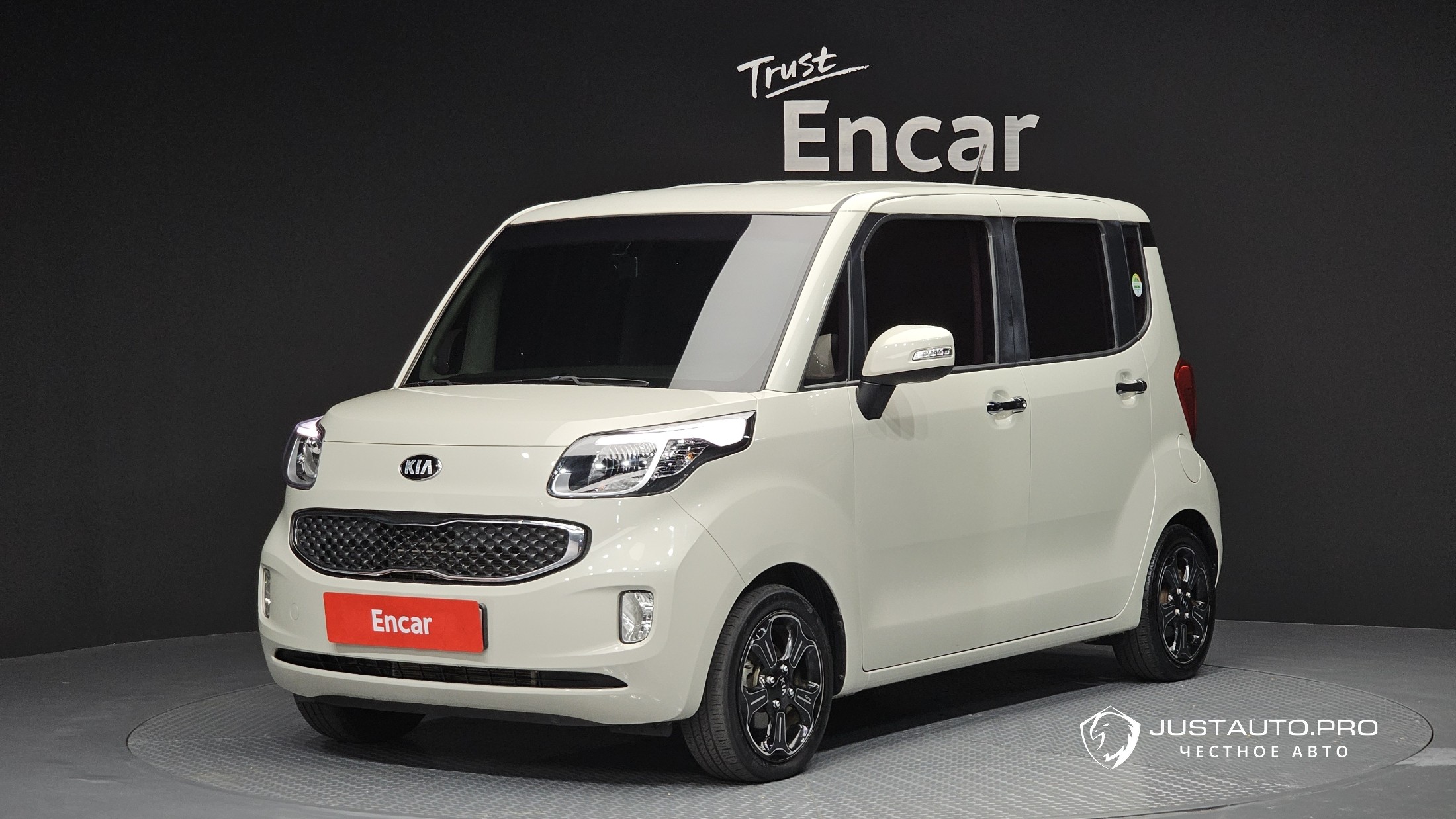 Автомобиль Kia RAY