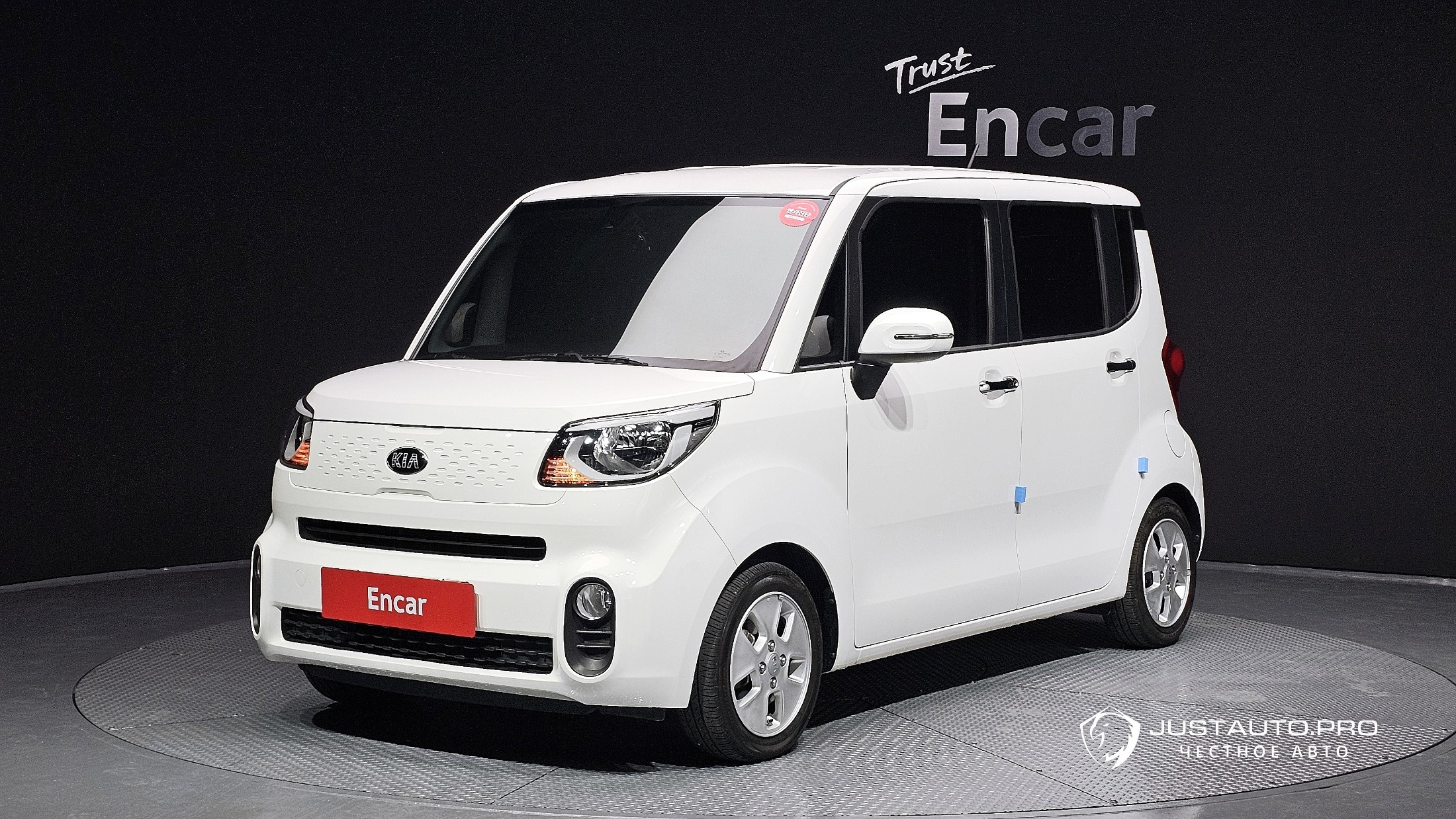 Автомобиль Kia RAY