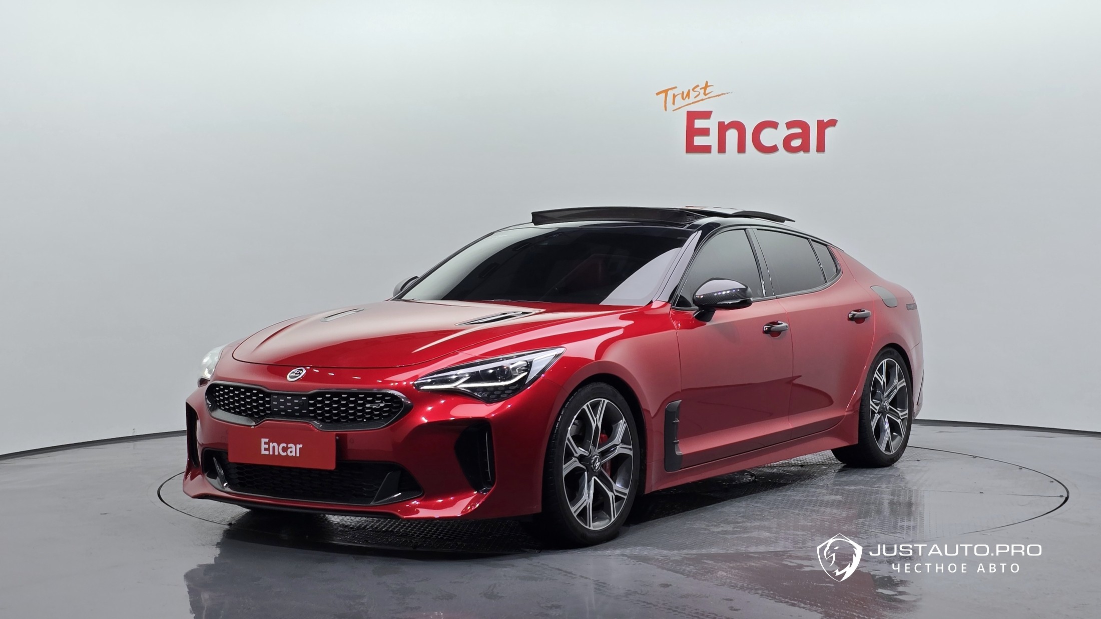 Автомобиль Kia Stinger