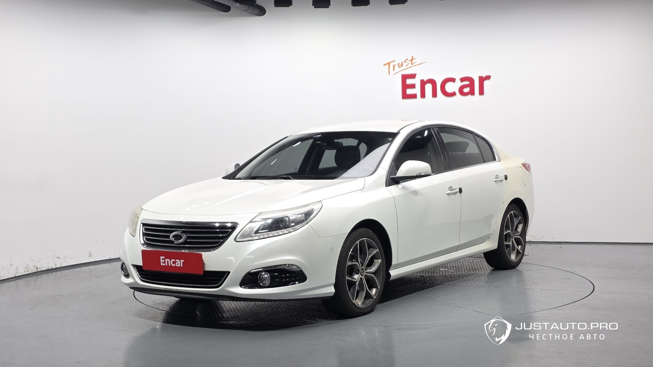 Автомобиль Renault-KoreaSamsung SM5 