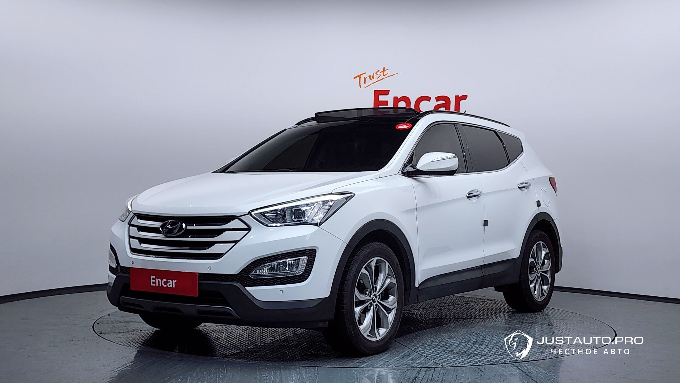 Автомобиль Hyundai Santafe