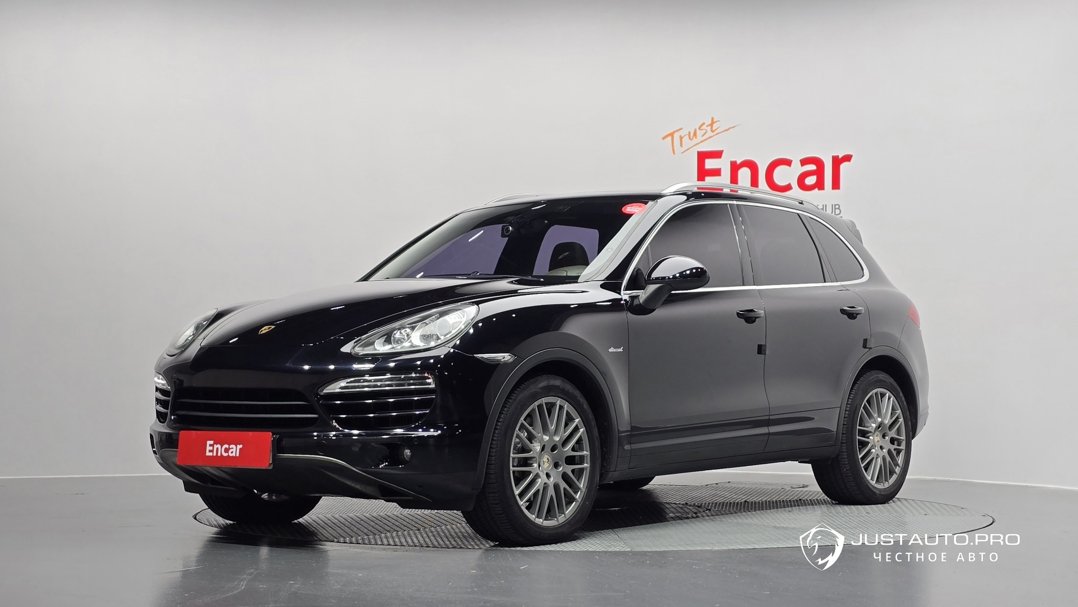 Автомобиль Porsche Cayenne