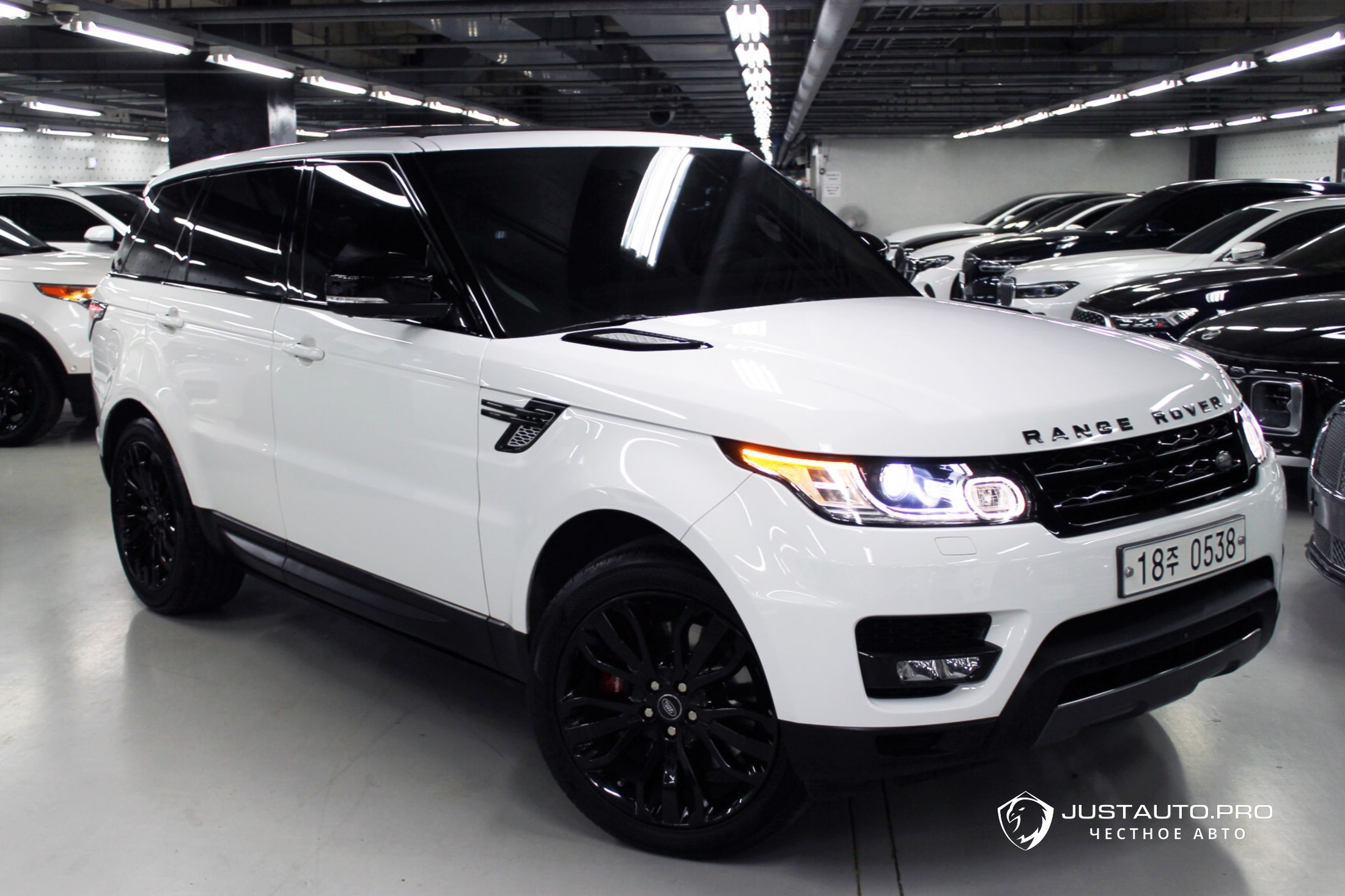 Автомобиль Land Rover Range Rover Sport