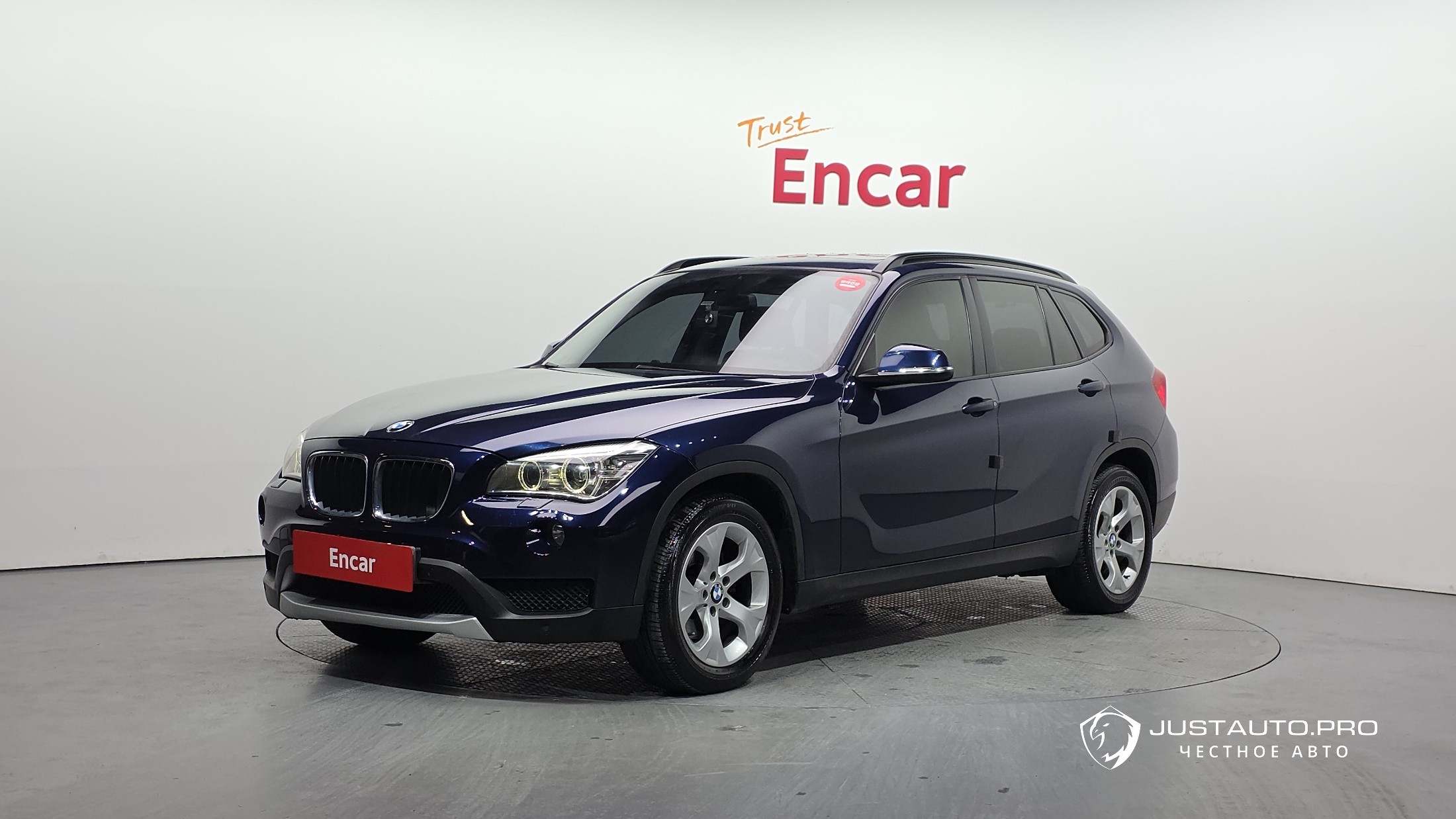 Автомобиль BMW X1