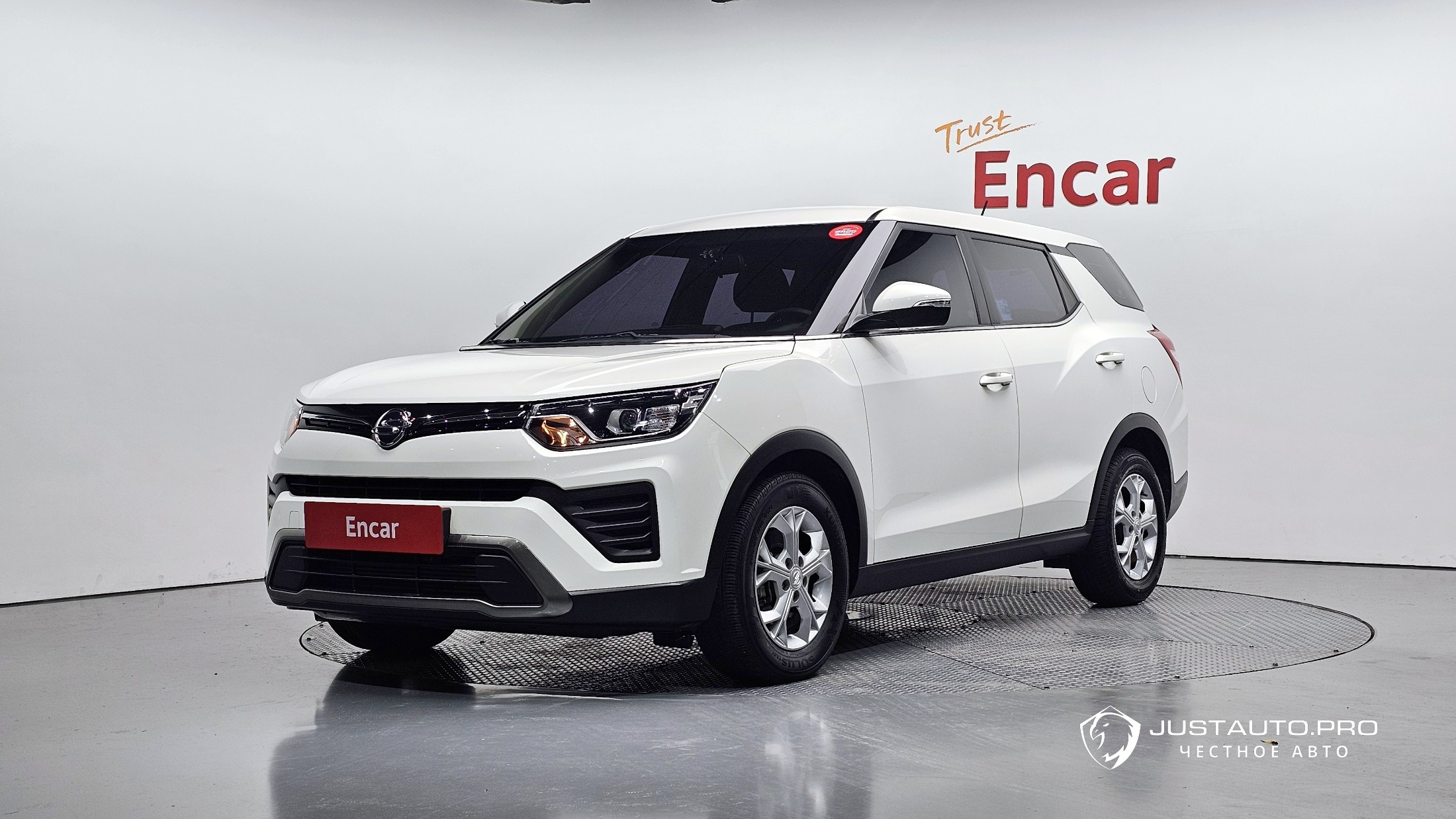 Автомобиль KG_Mobility_Ssangyong TIBOLI