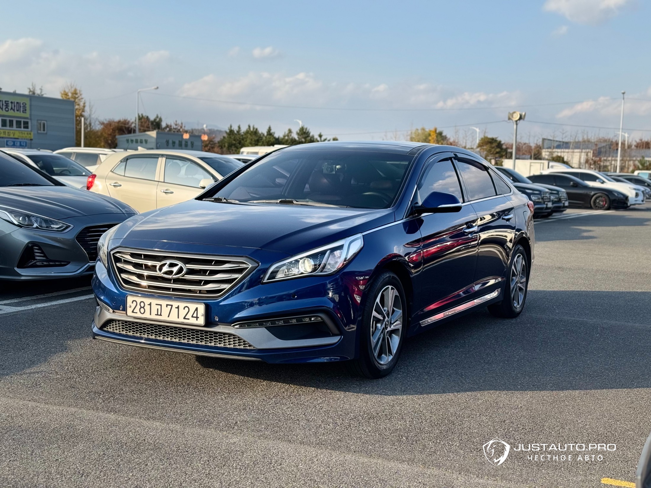 Автомобиль Hyundai Sonata