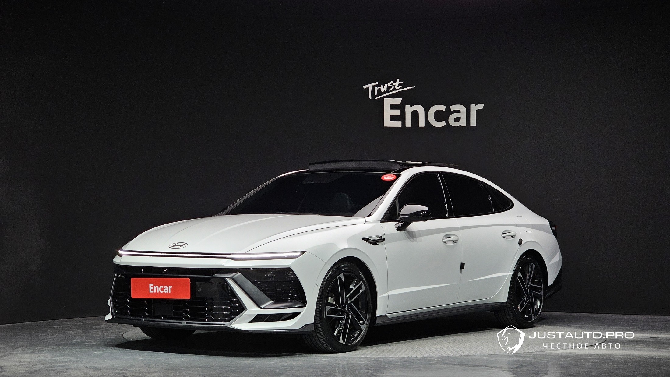 Автомобиль Hyundai Sonata