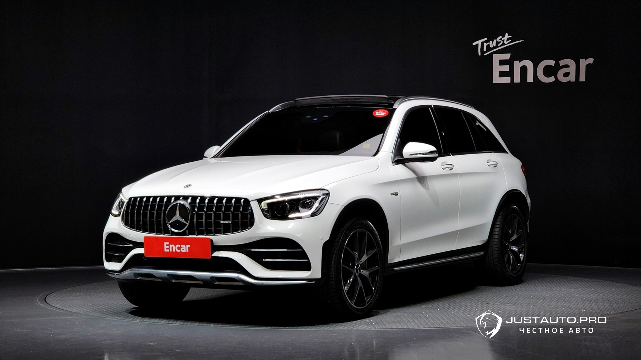 Автомобиль Mercedes-Benz GLC-Class