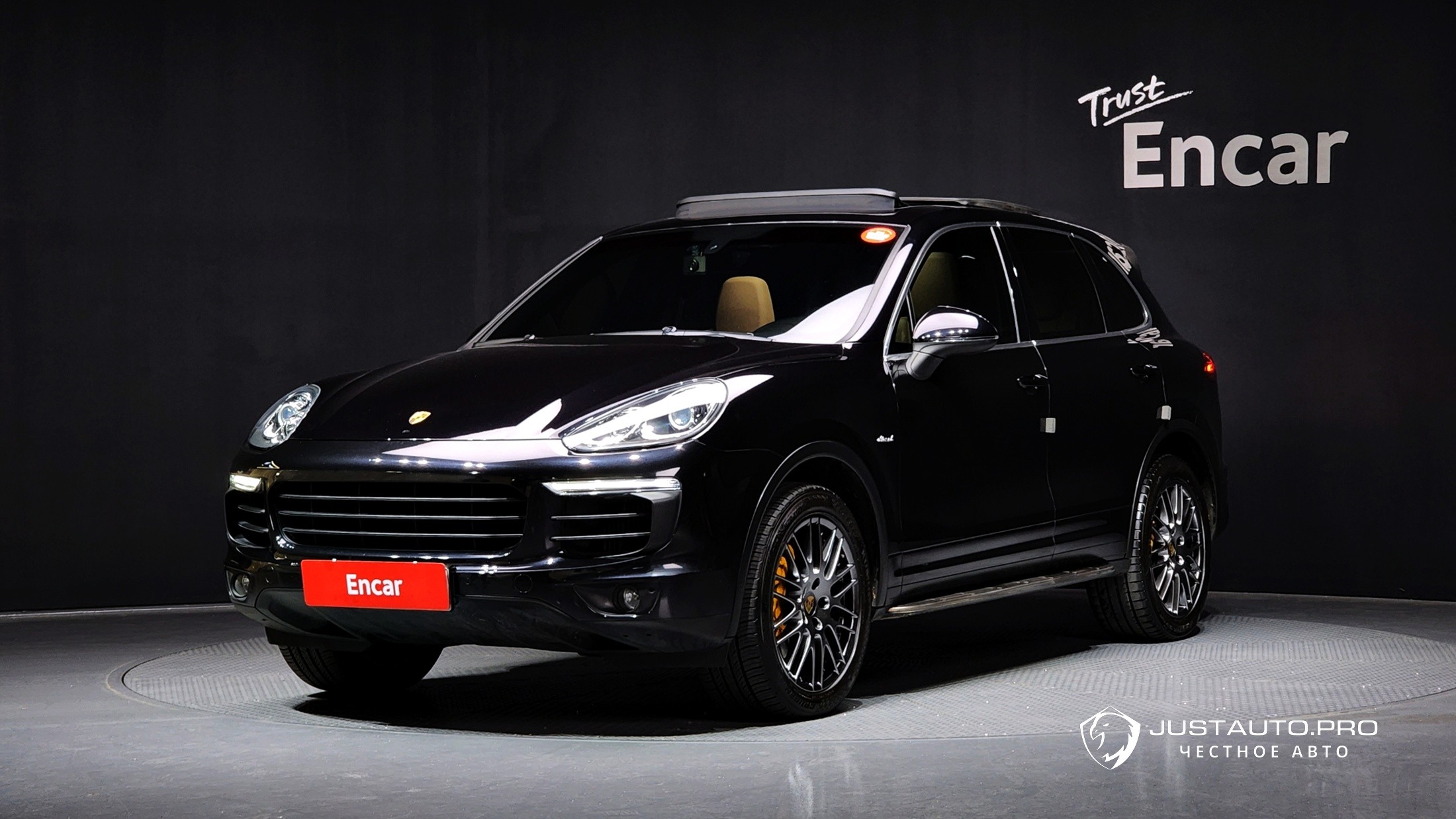 Автомобиль Porsche Cayenne