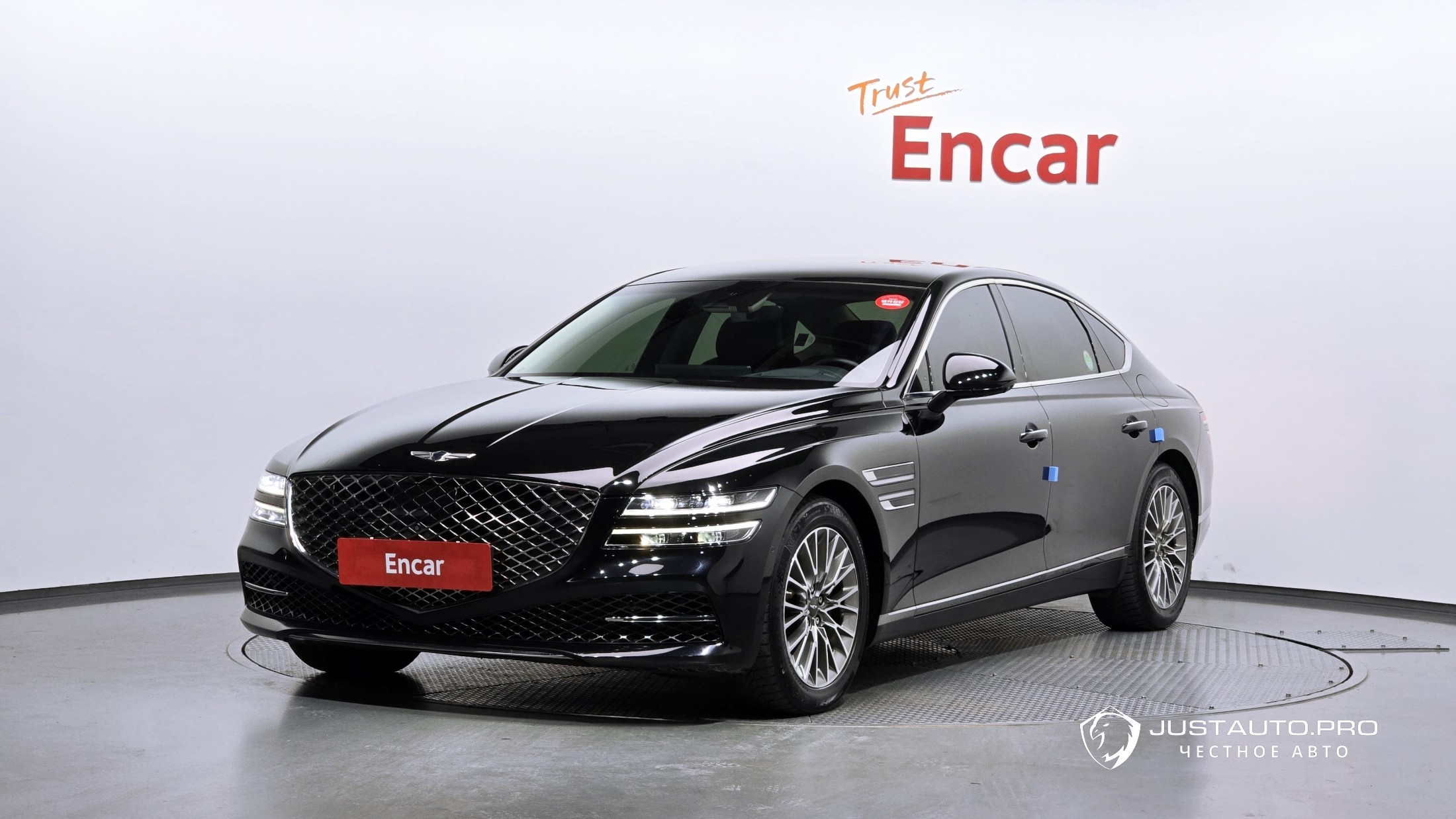 Автомобиль Genesis G80