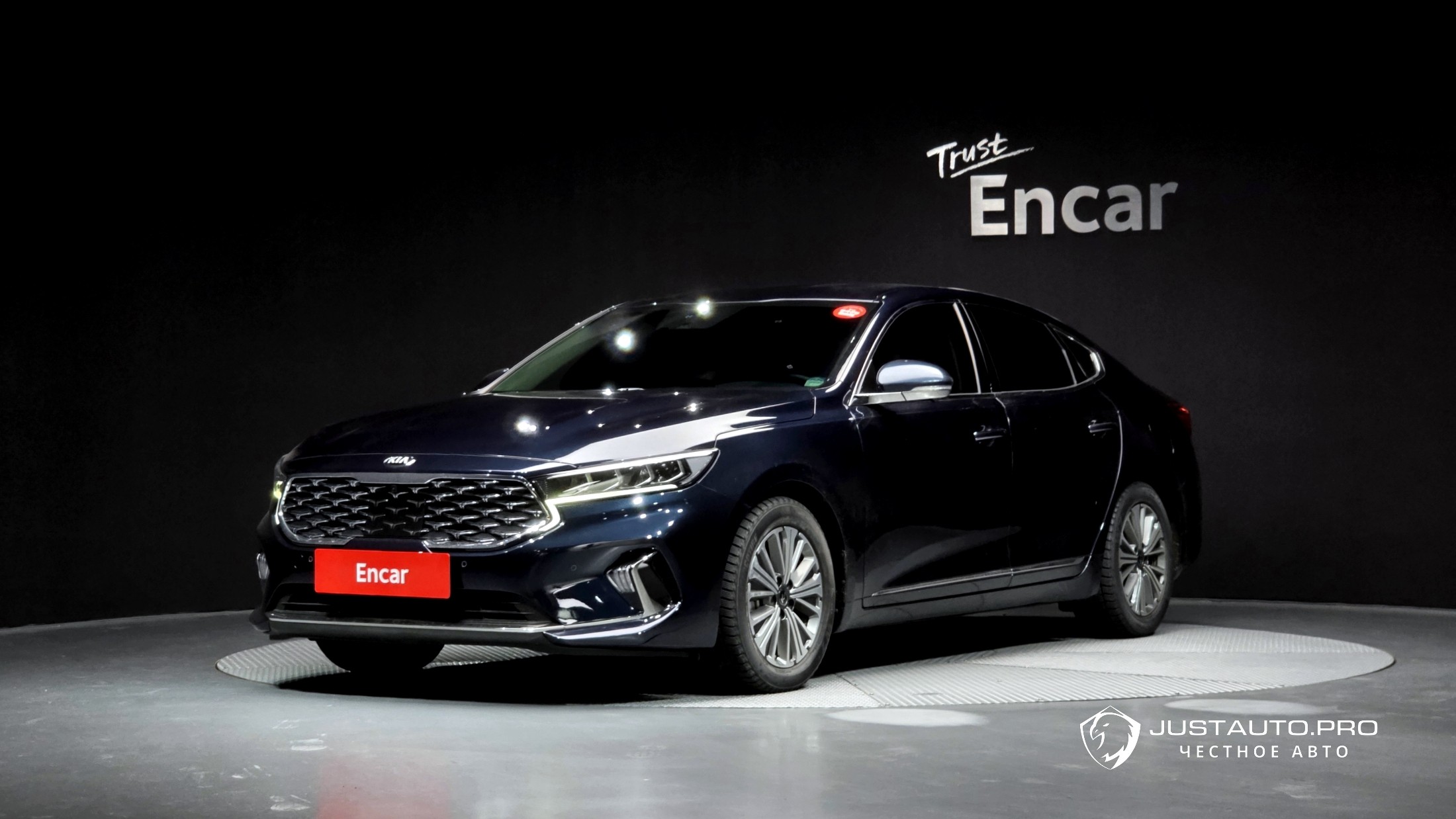 Автомобиль Kia K7