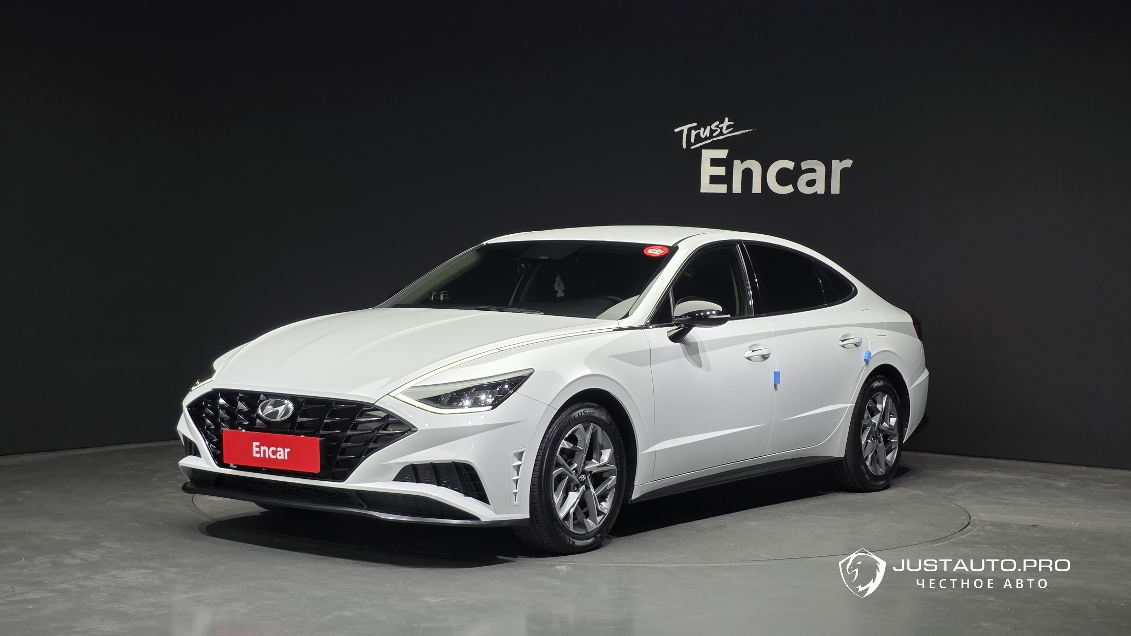 Автомобиль Hyundai Sonata