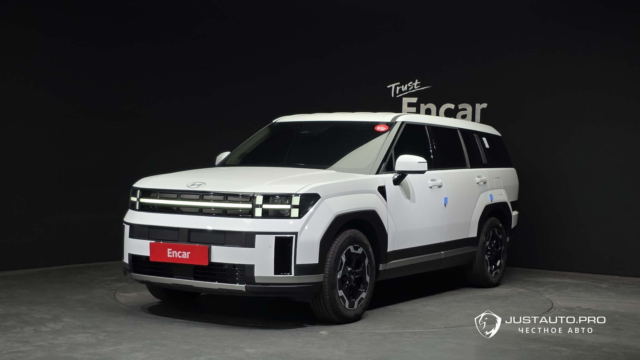 Автомобиль Hyundai Santafe