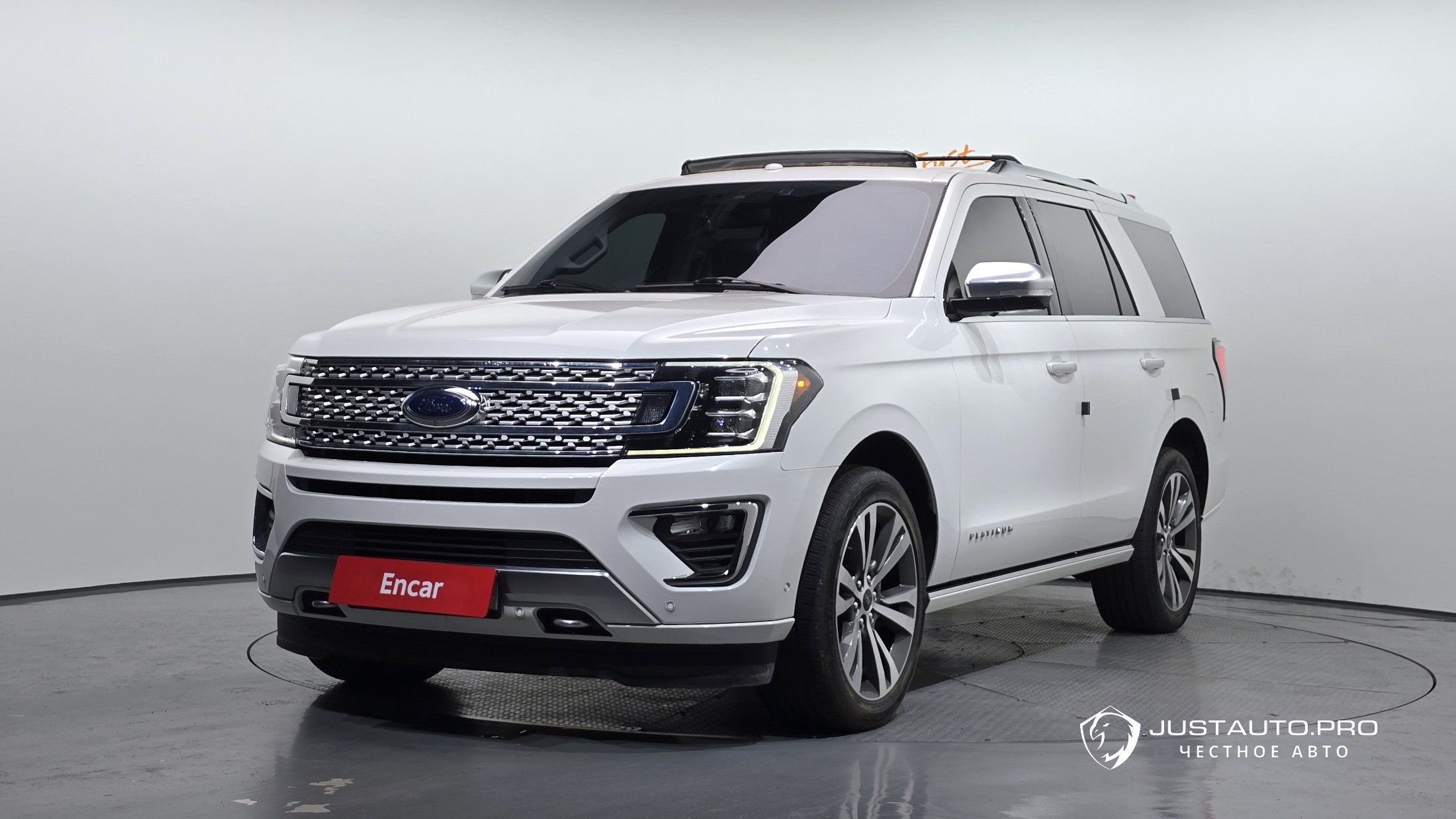 Автомобиль Ford Expedition