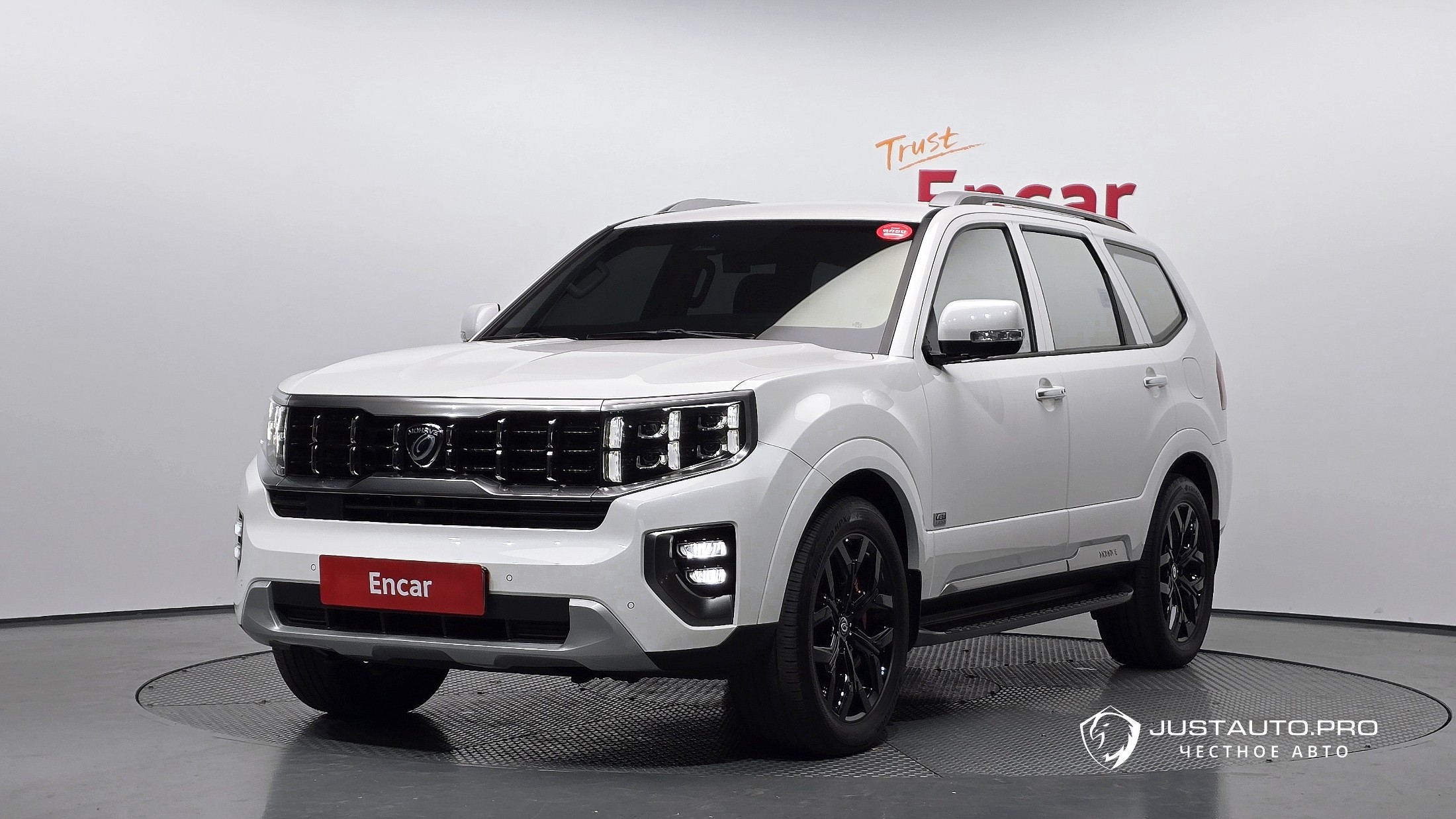 Автомобиль Kia Mohave