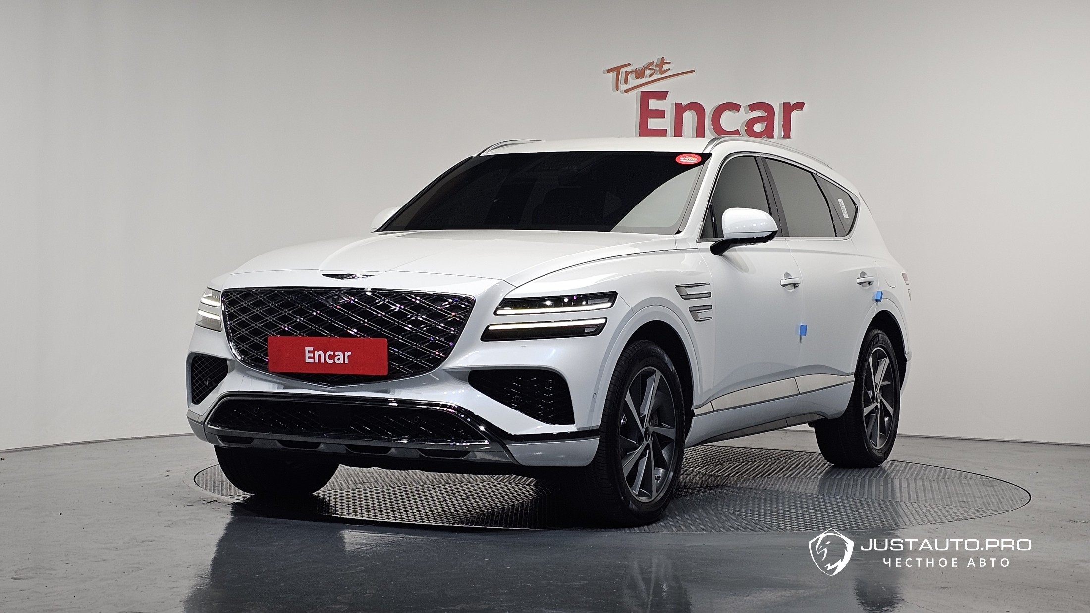 Автомобиль Genesis GV80