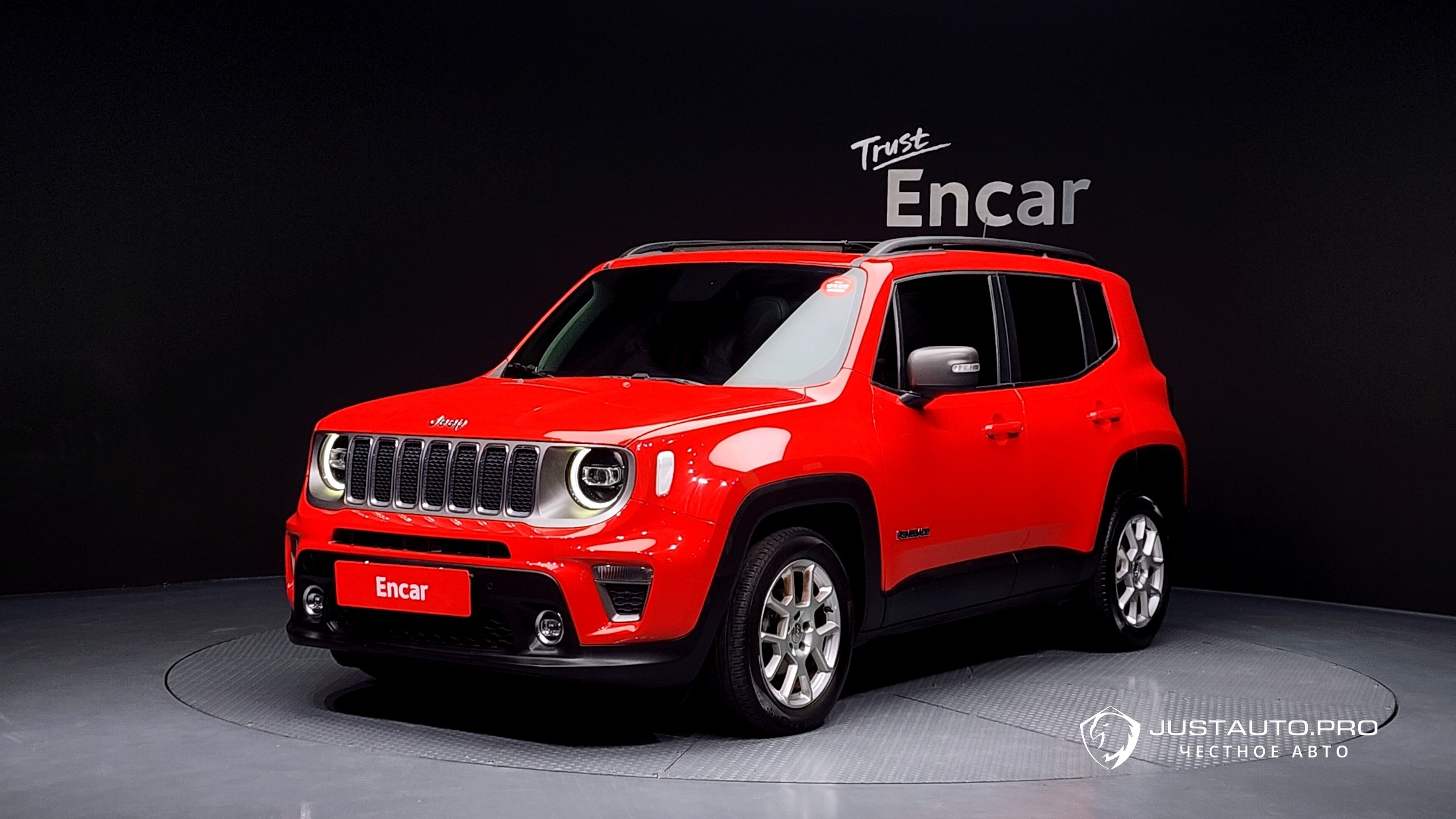 Автомобиль Jeep Renegade