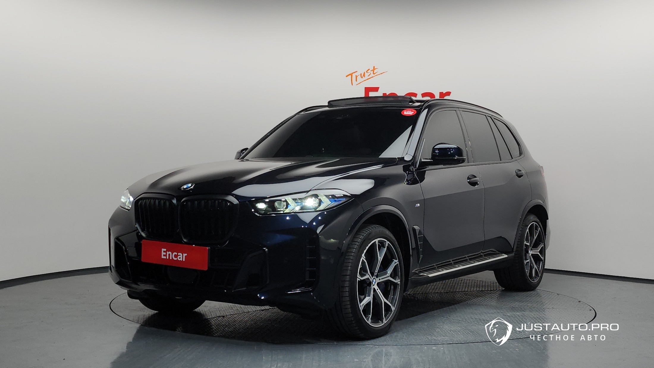 Автомобиль BMW X5