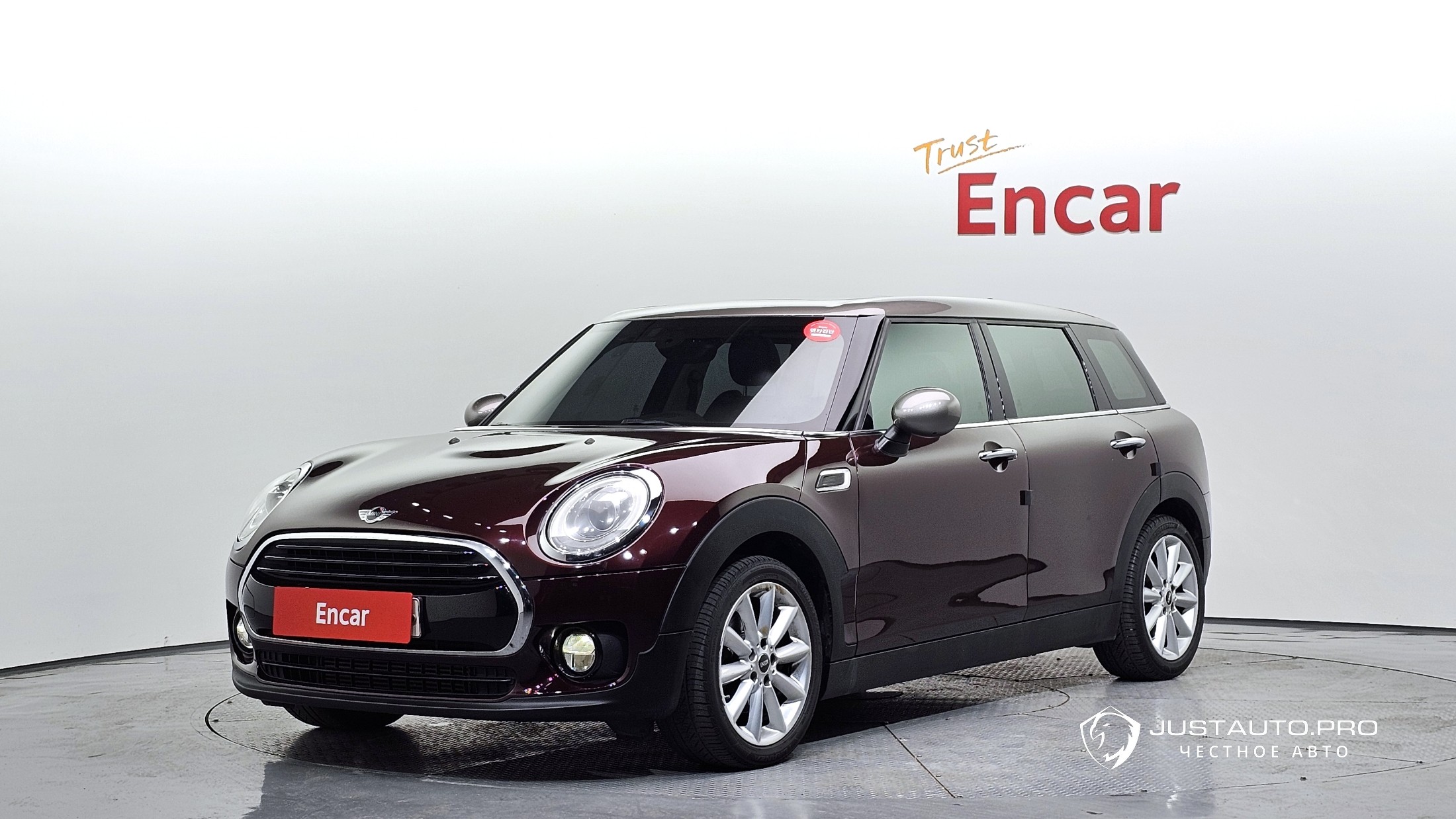 Автомобиль Mini Clubman