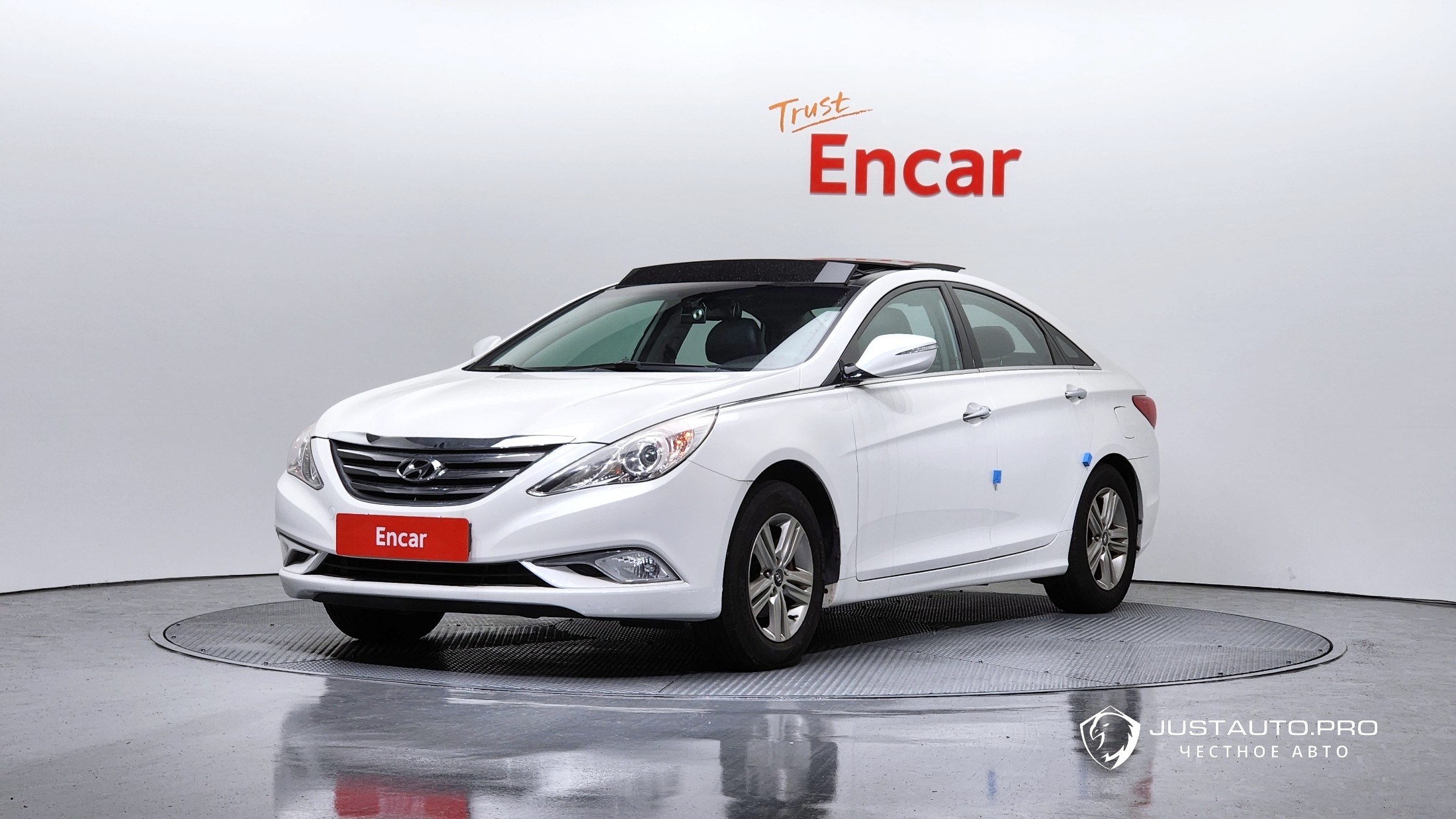 Автомобиль Hyundai Sonata