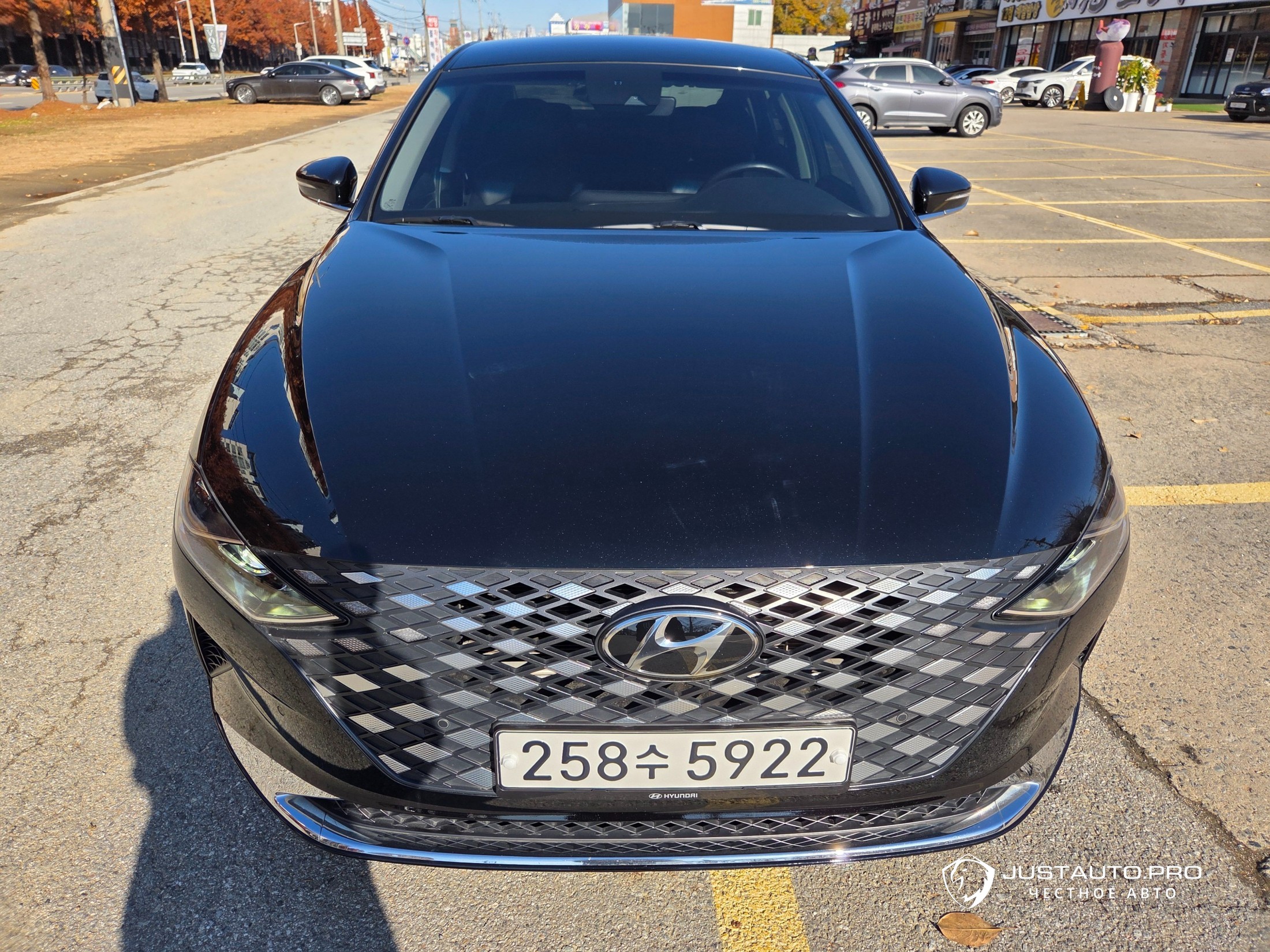 Автомобиль Hyundai Grandeur