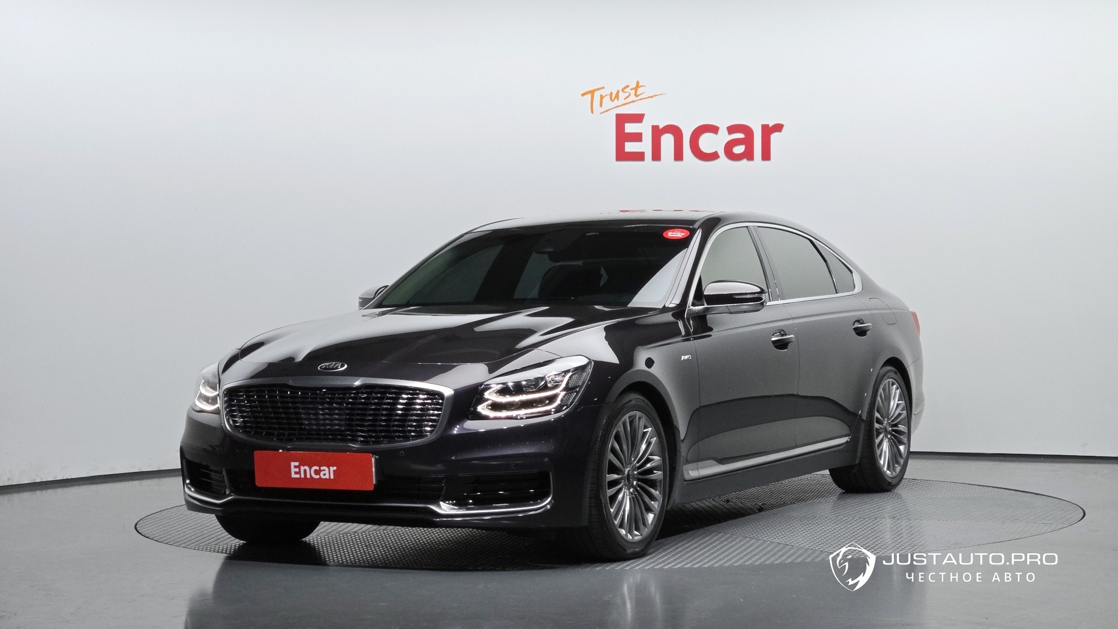 Автомобиль Kia K9