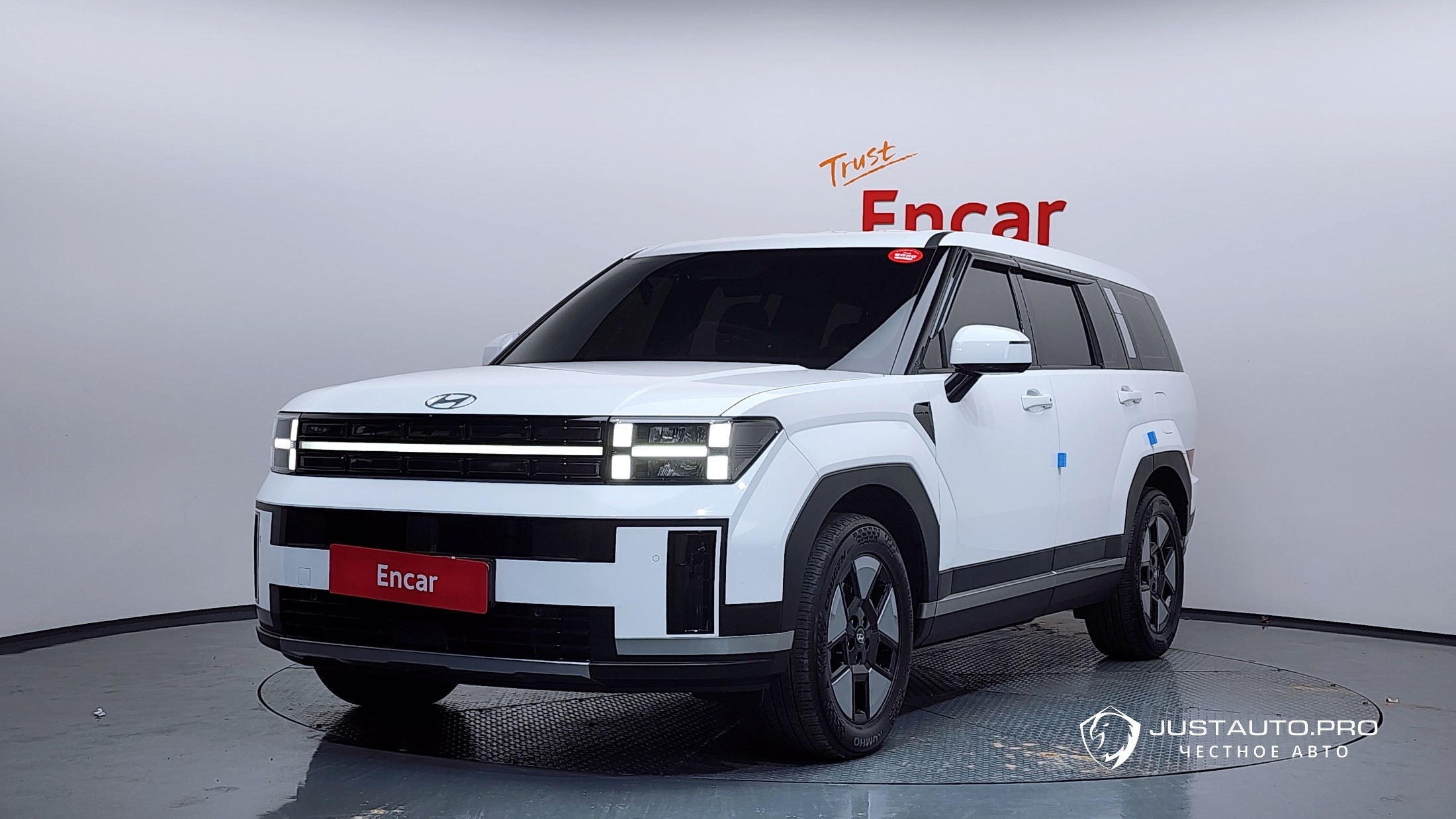 Автомобиль Hyundai Santafe