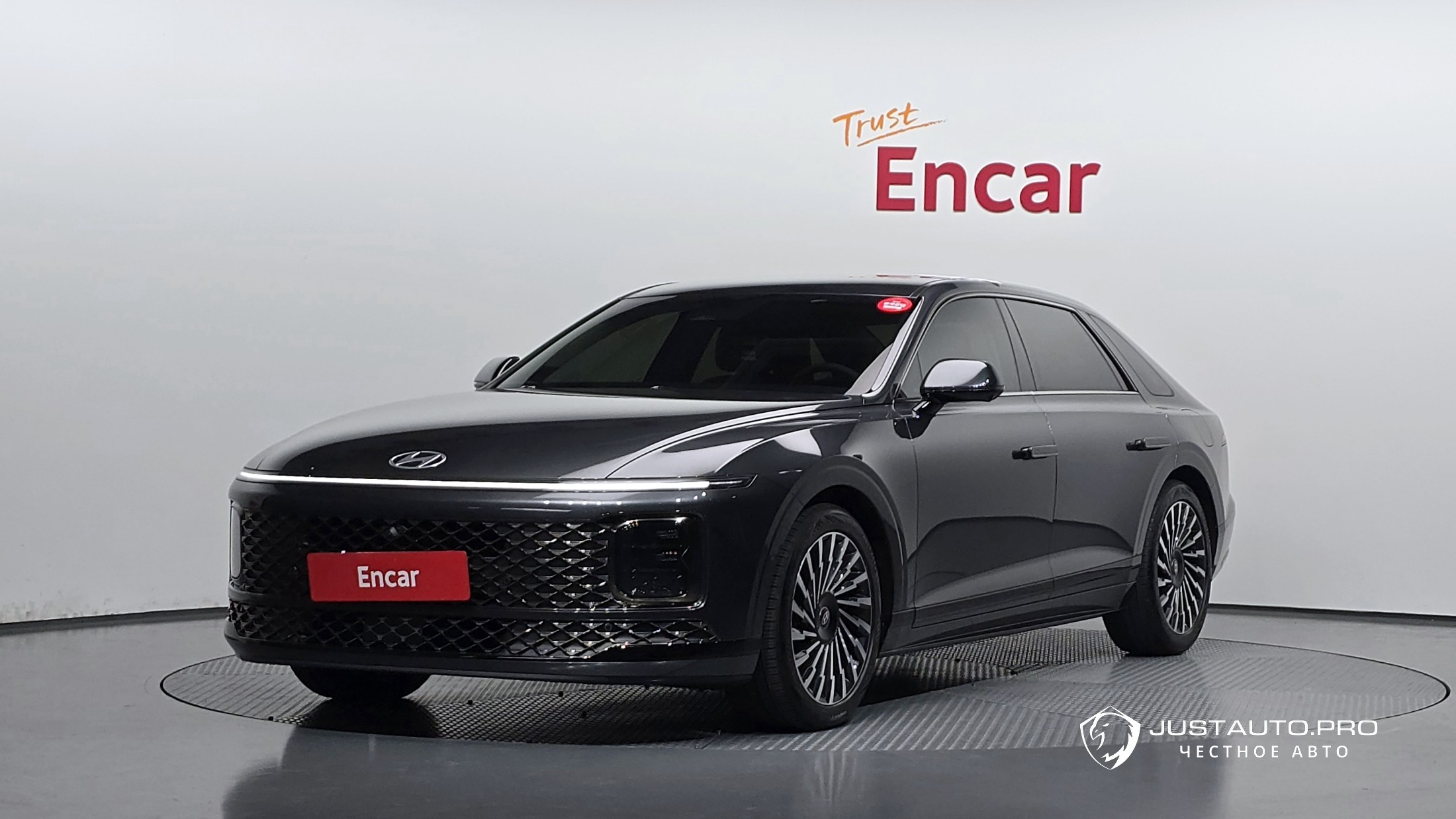 Автомобиль Hyundai Grandeur