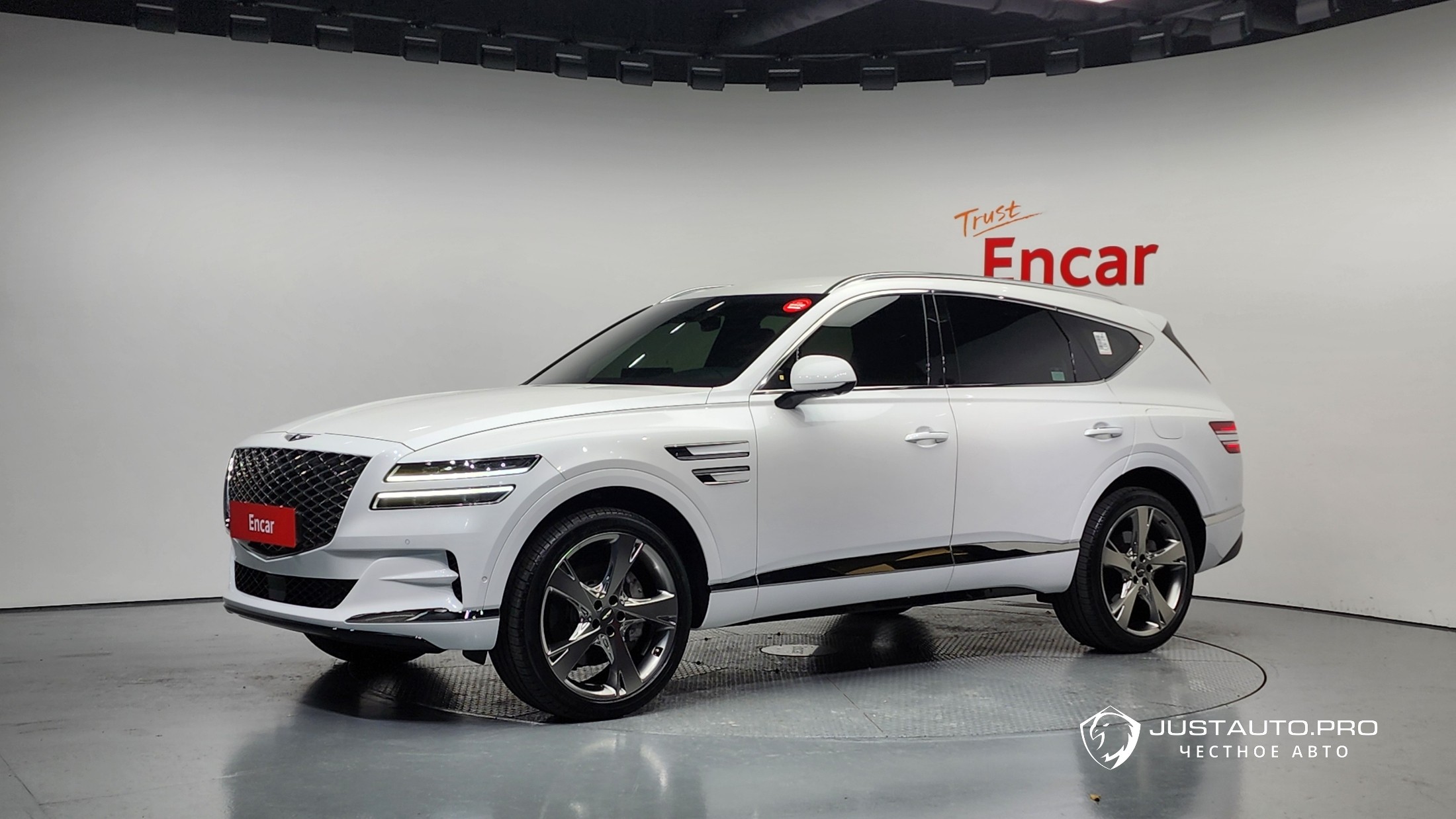 Автомобиль Genesis GV80