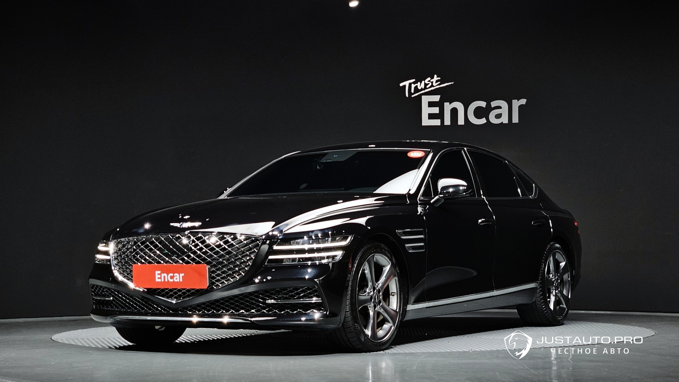 Автомобиль Genesis G80