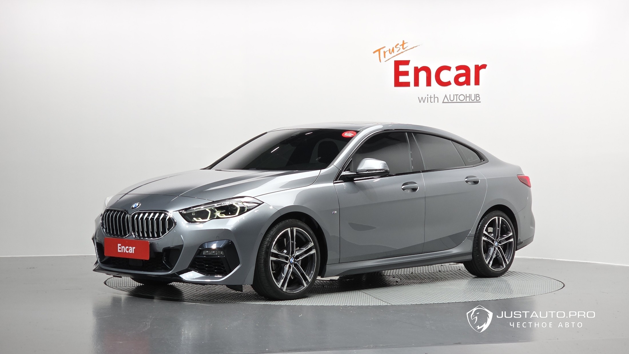 Автомобиль BMW 2-Series