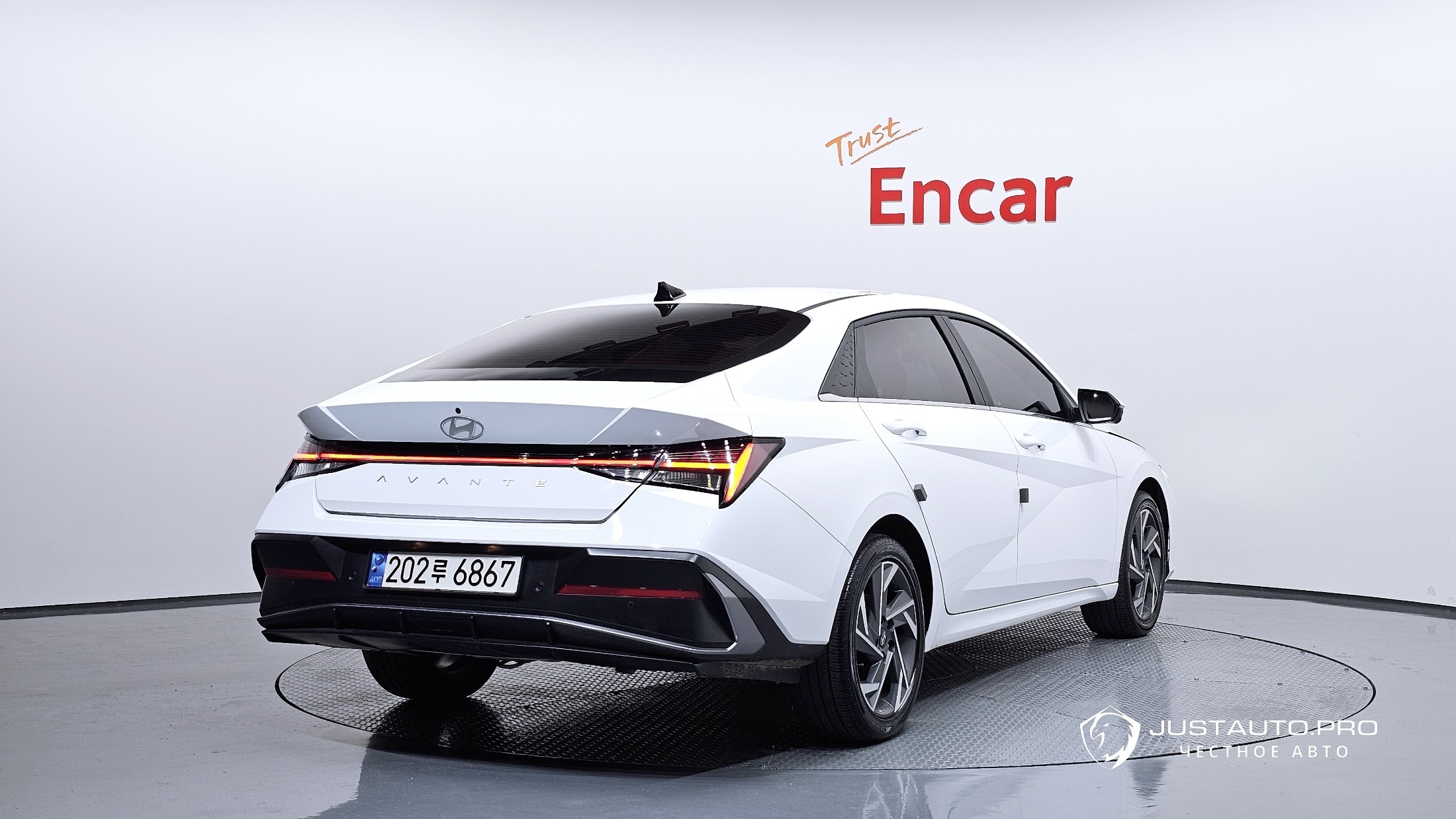 Автомобиль Hyundai AVANTE