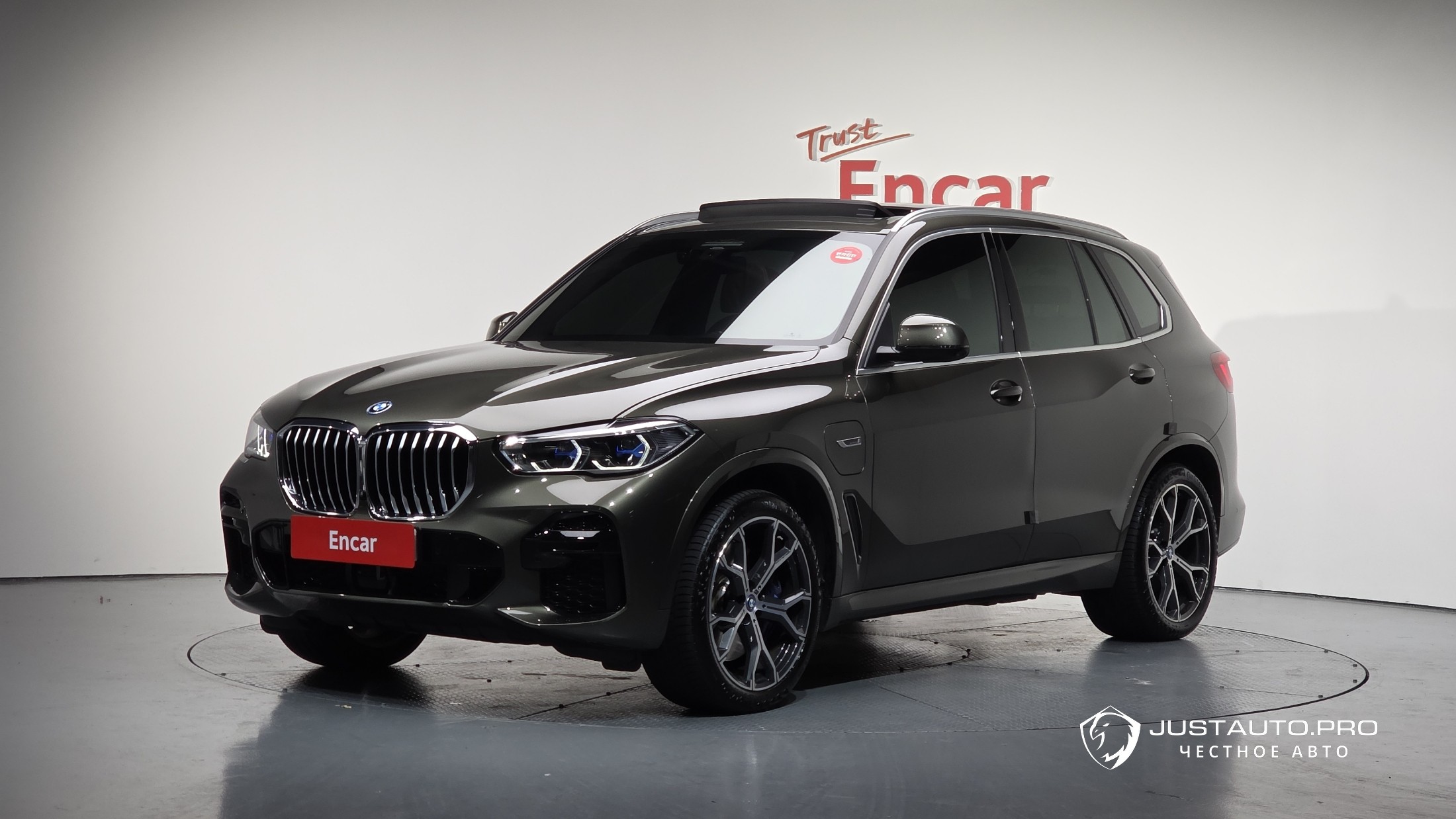 Автомобиль BMW X5