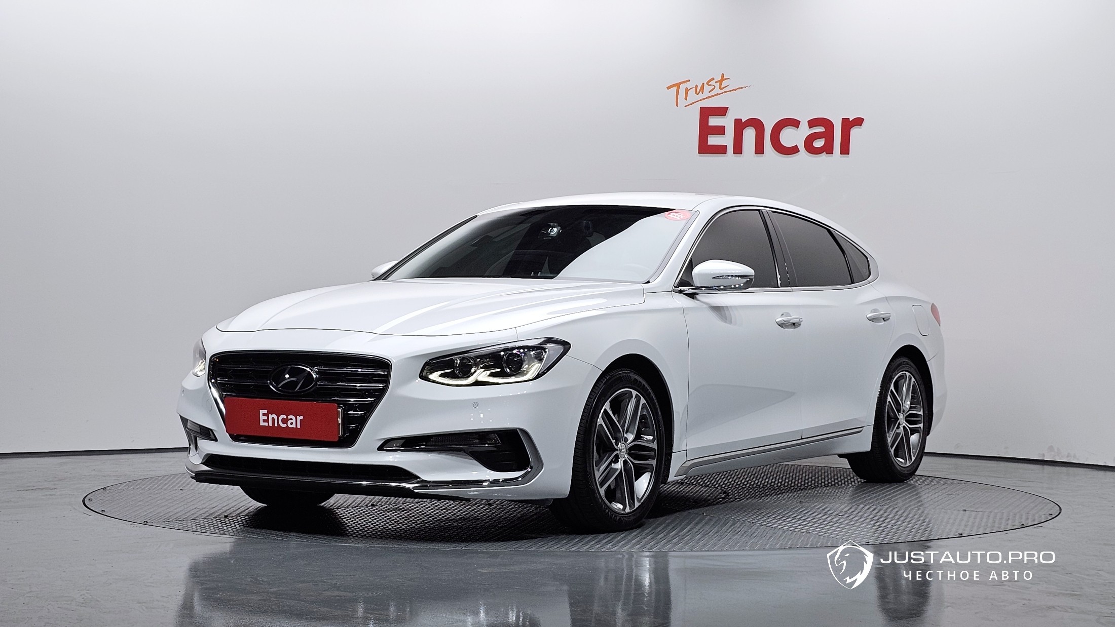 Автомобиль Hyundai Grandeur