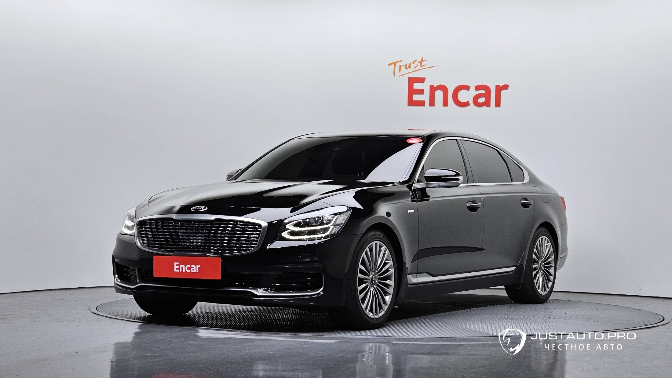 Автомобиль Kia K9