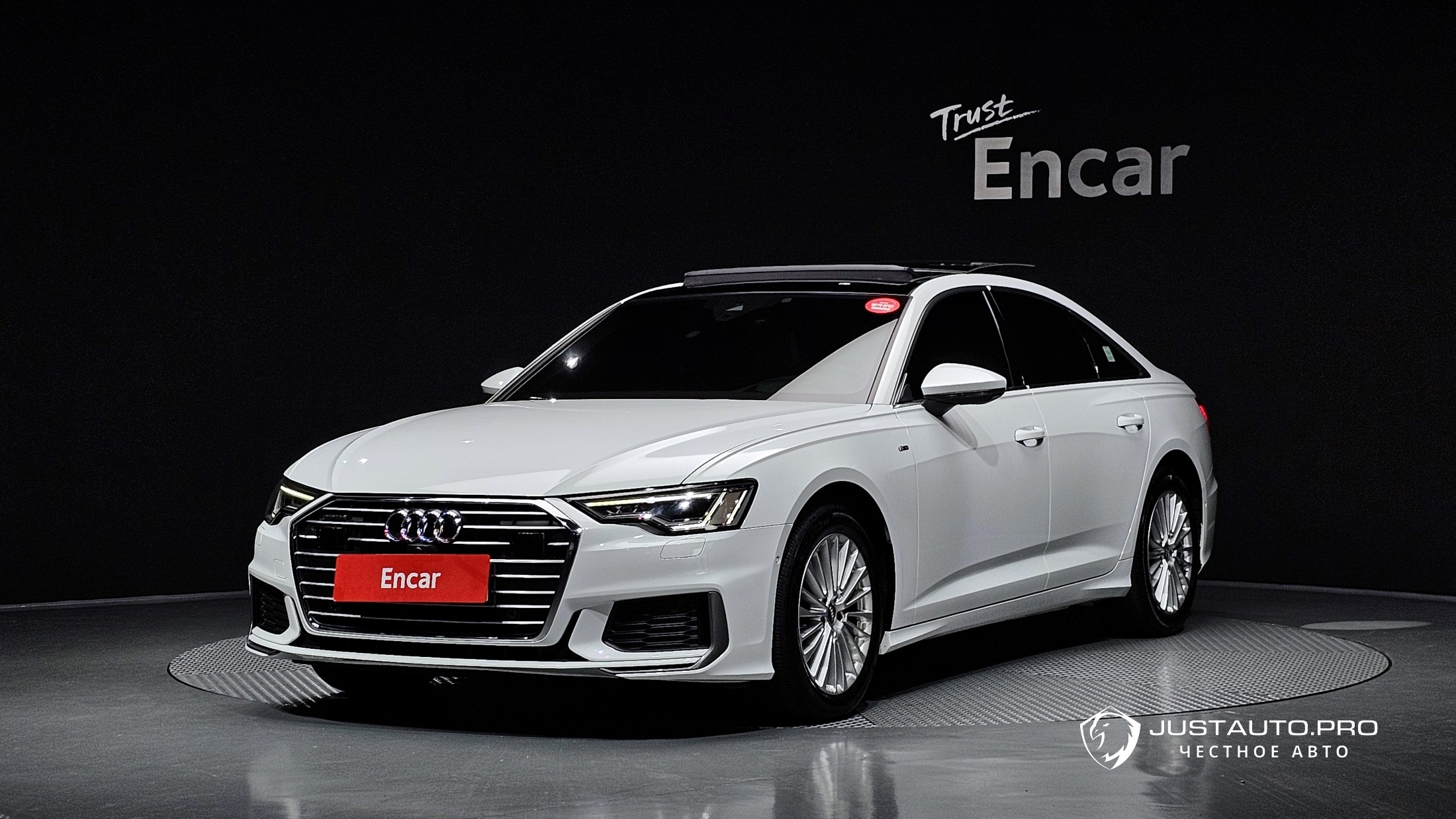 Автомобиль Audi A6