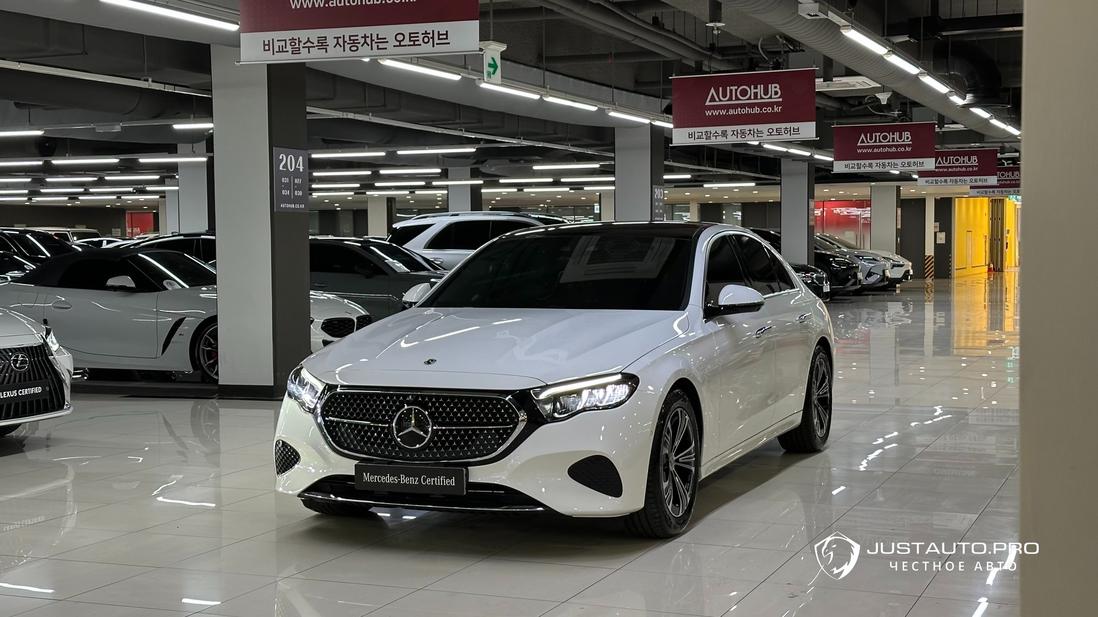 Автомобиль Mercedes-Benz E-Class