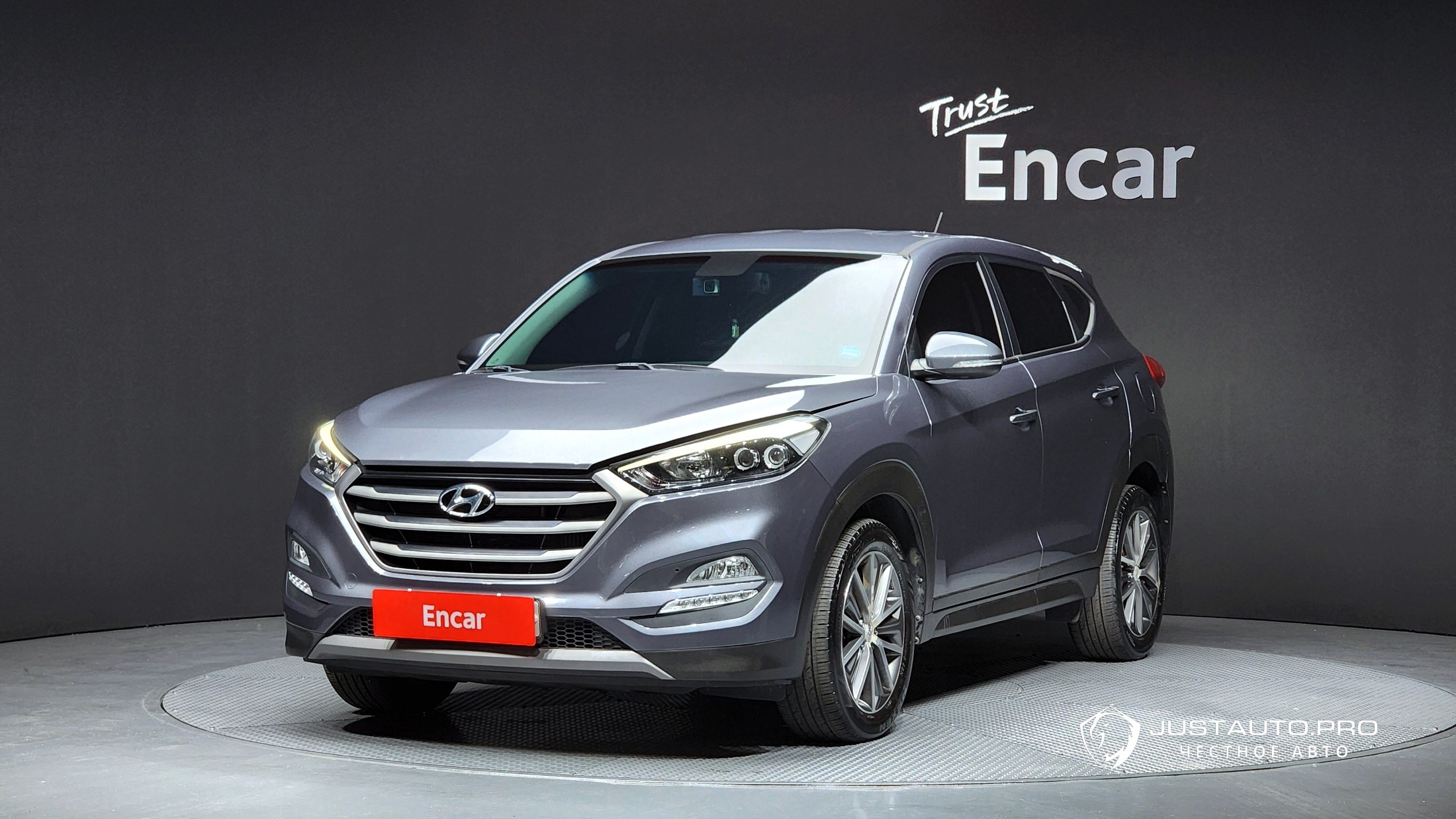 Автомобиль Hyundai Tucson