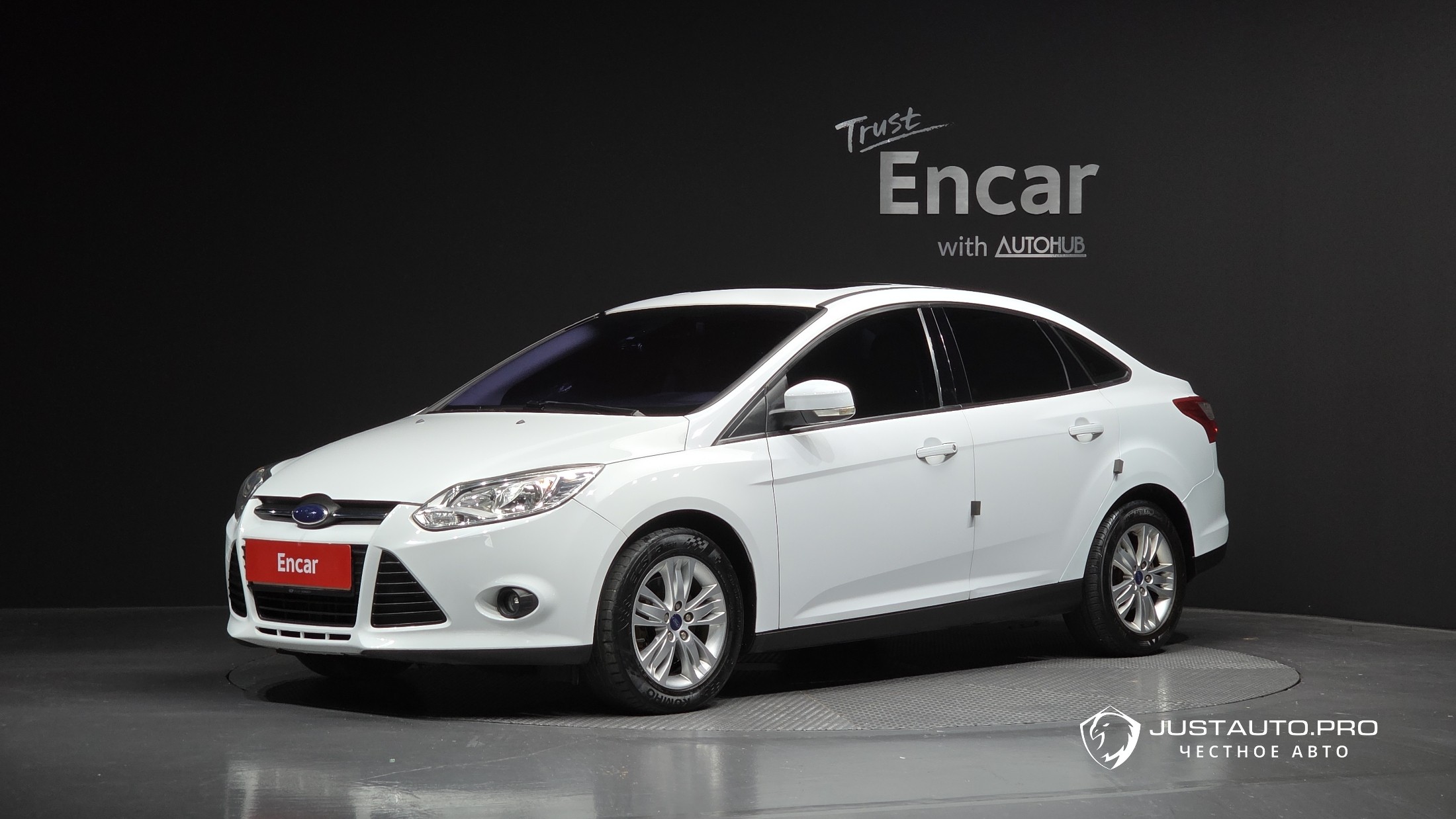 Автомобиль Ford Focus