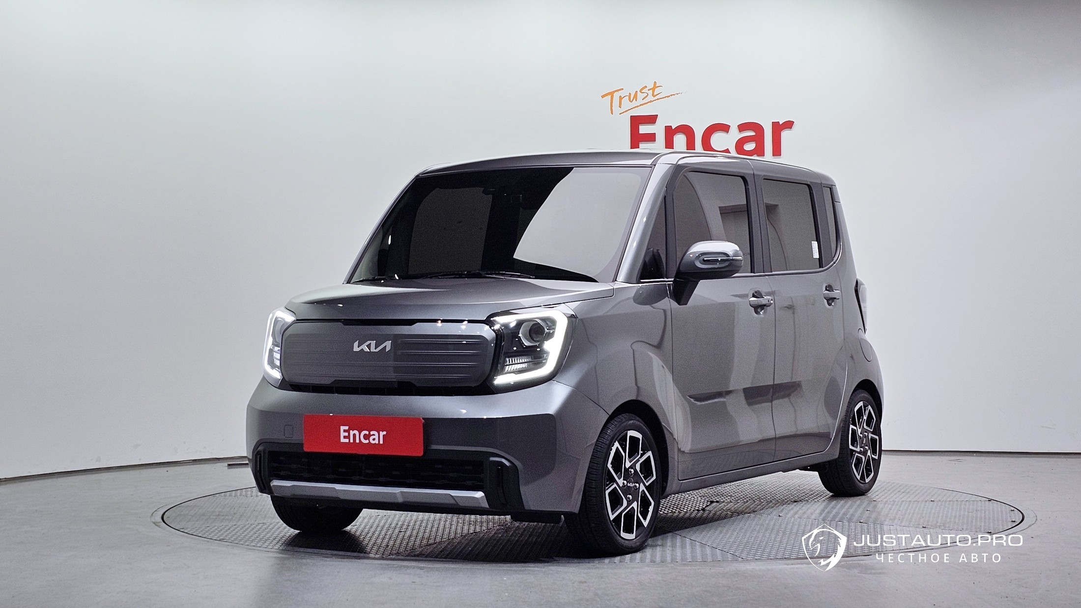 Автомобиль Kia RAY