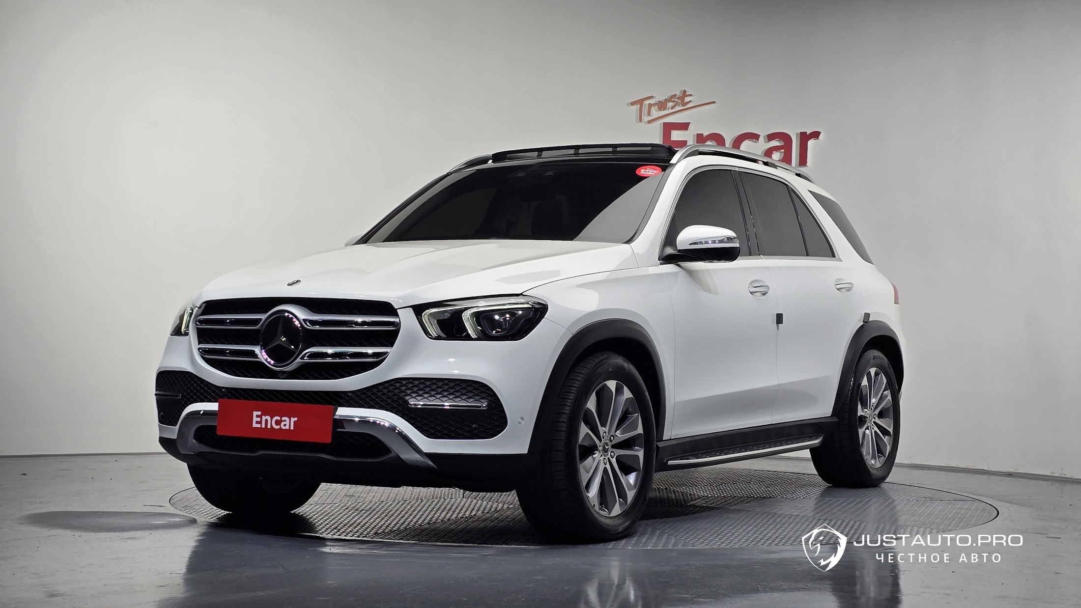 Автомобиль Mercedes-Benz GLE-Class