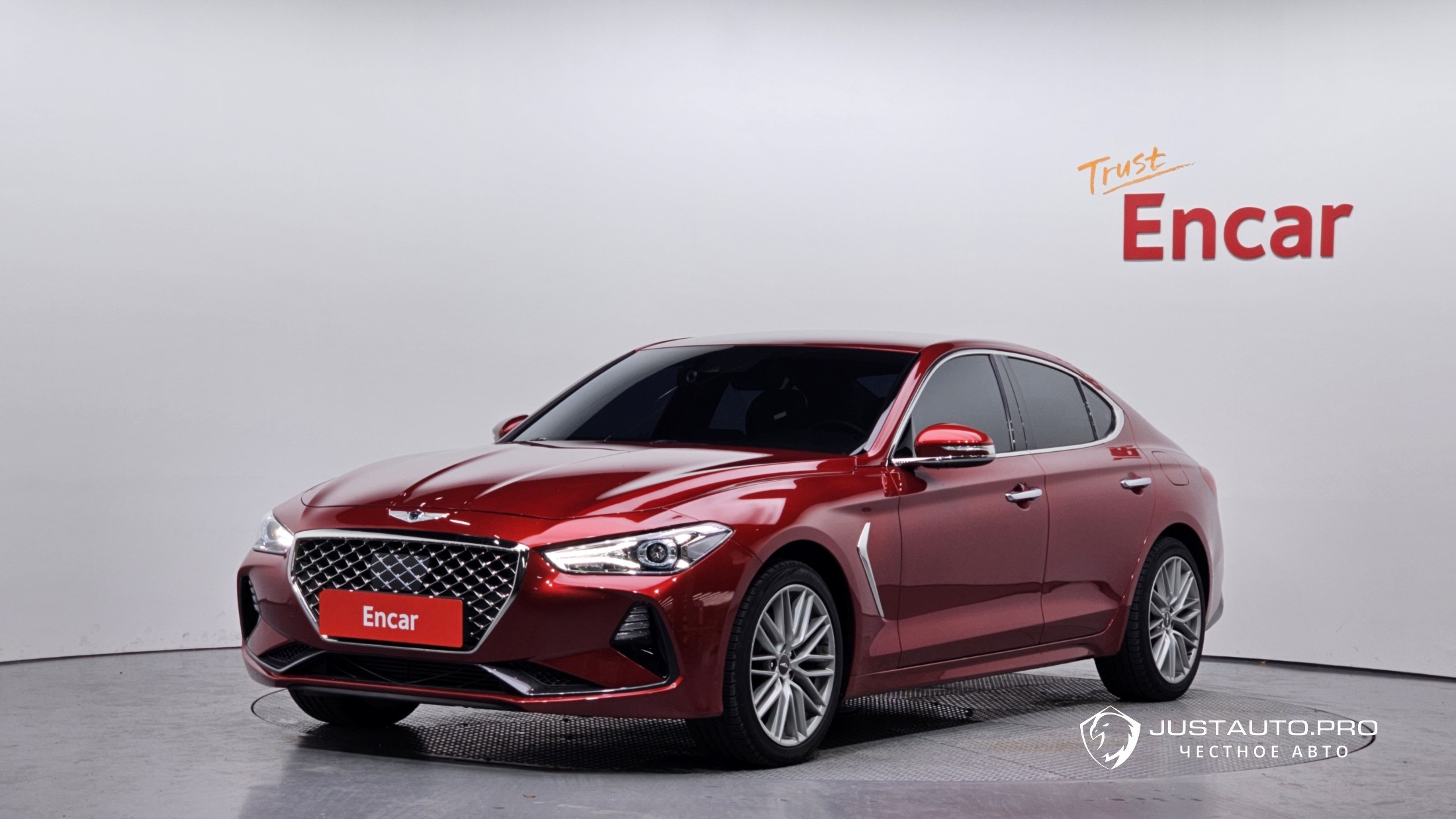 Автомобиль Genesis G70