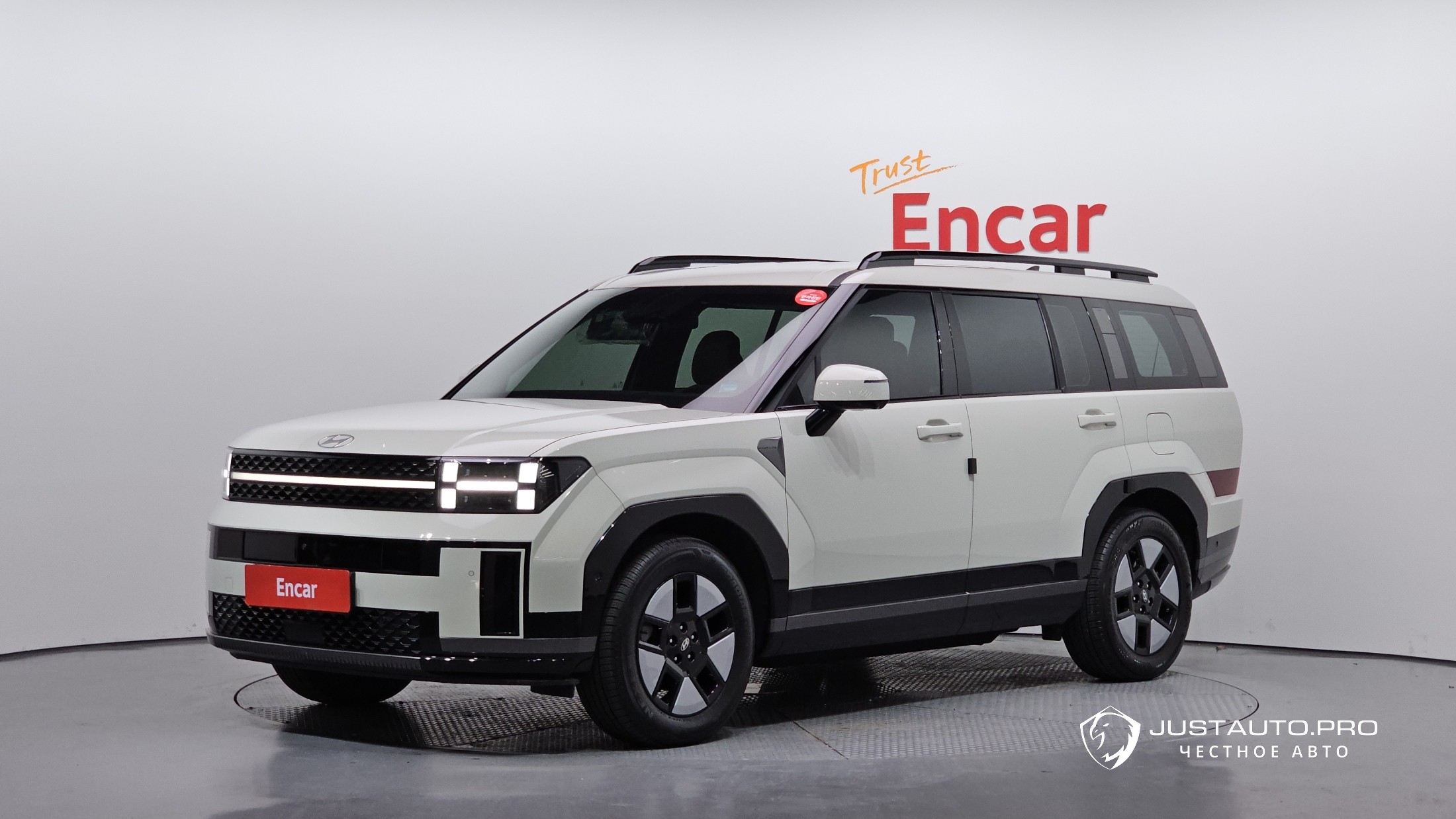 Автомобиль Hyundai Santafe