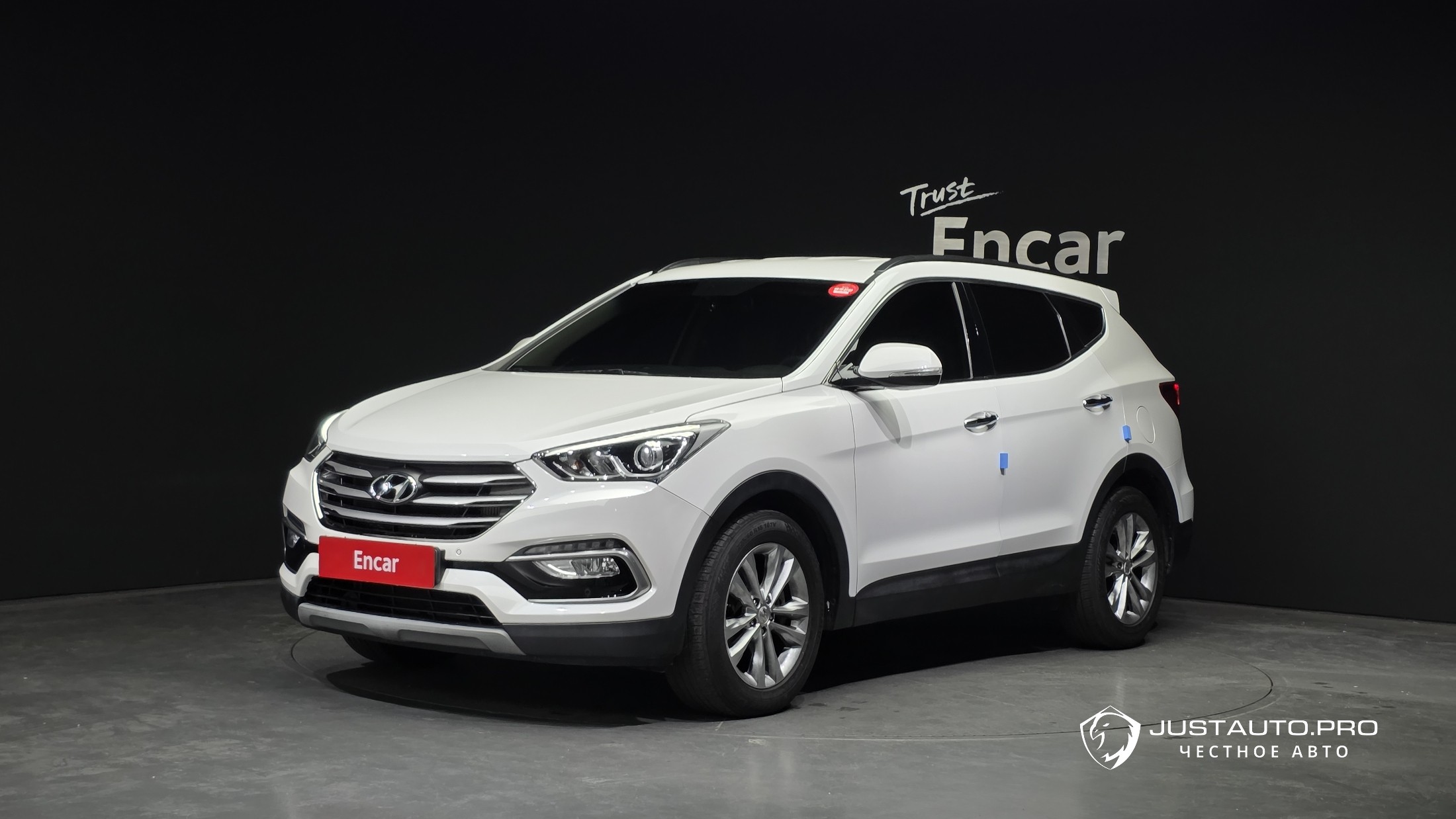 Автомобиль Hyundai Santafe