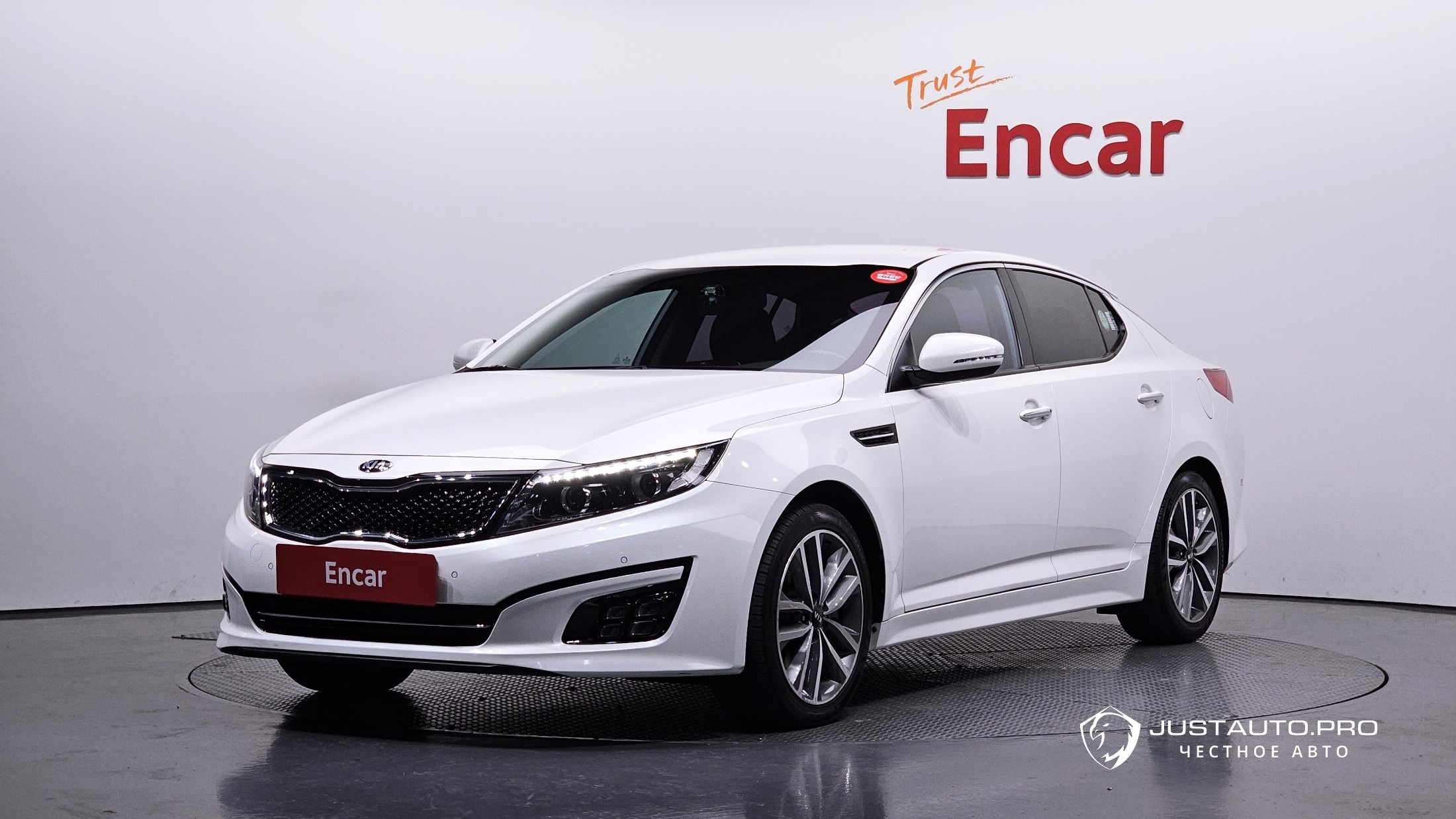 Автомобиль Kia K5