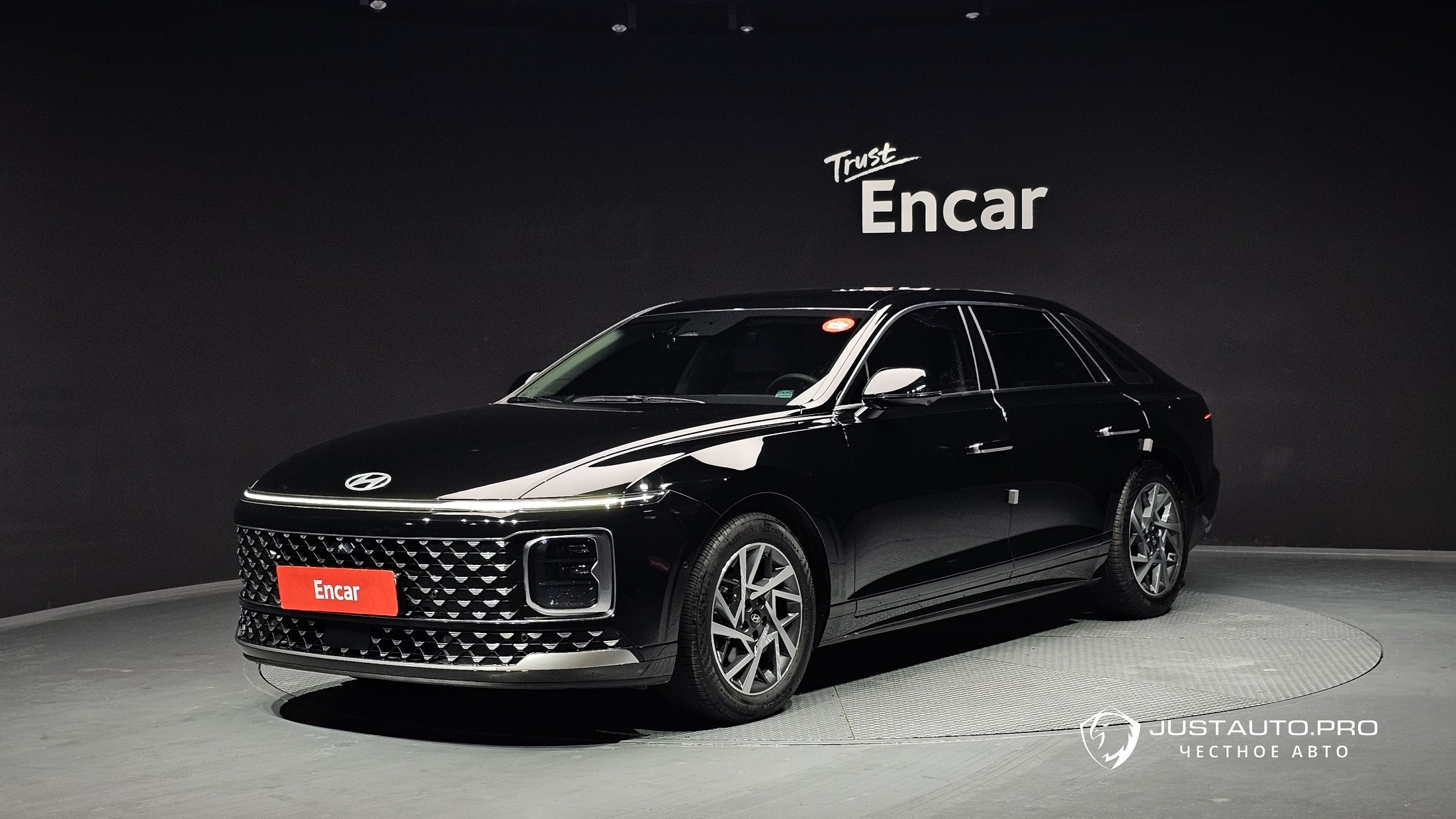 Автомобиль Hyundai Grandeur