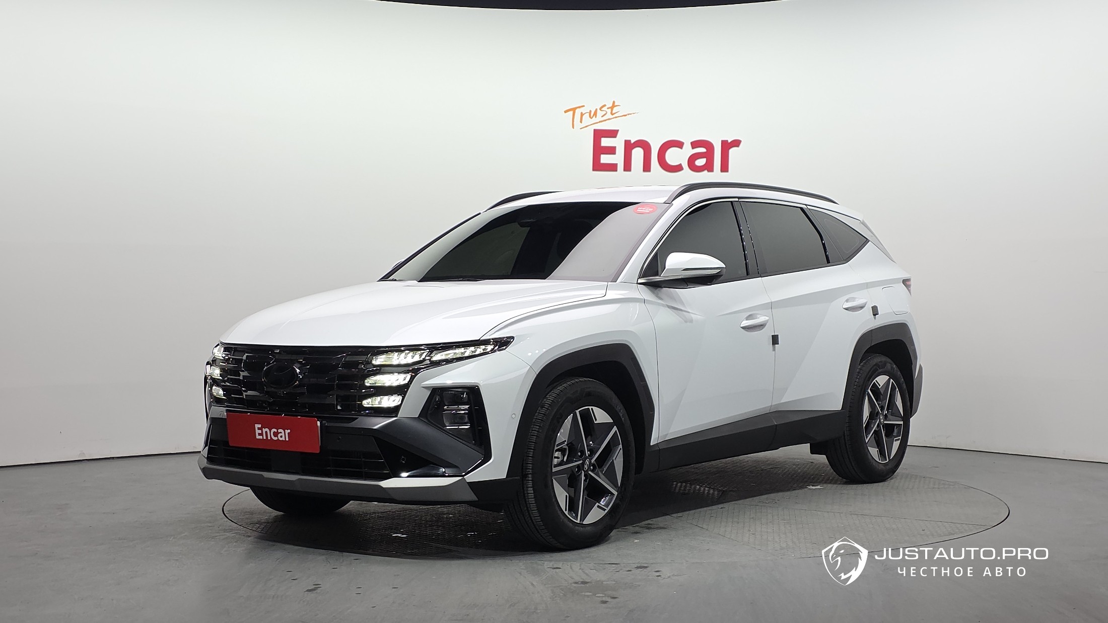 Автомобиль Hyundai Tucson