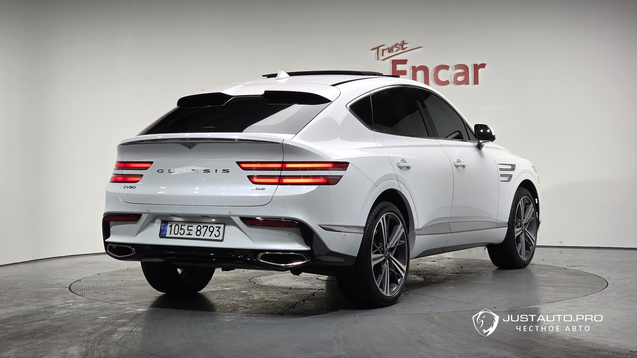 Автомобиль Genesis GV80