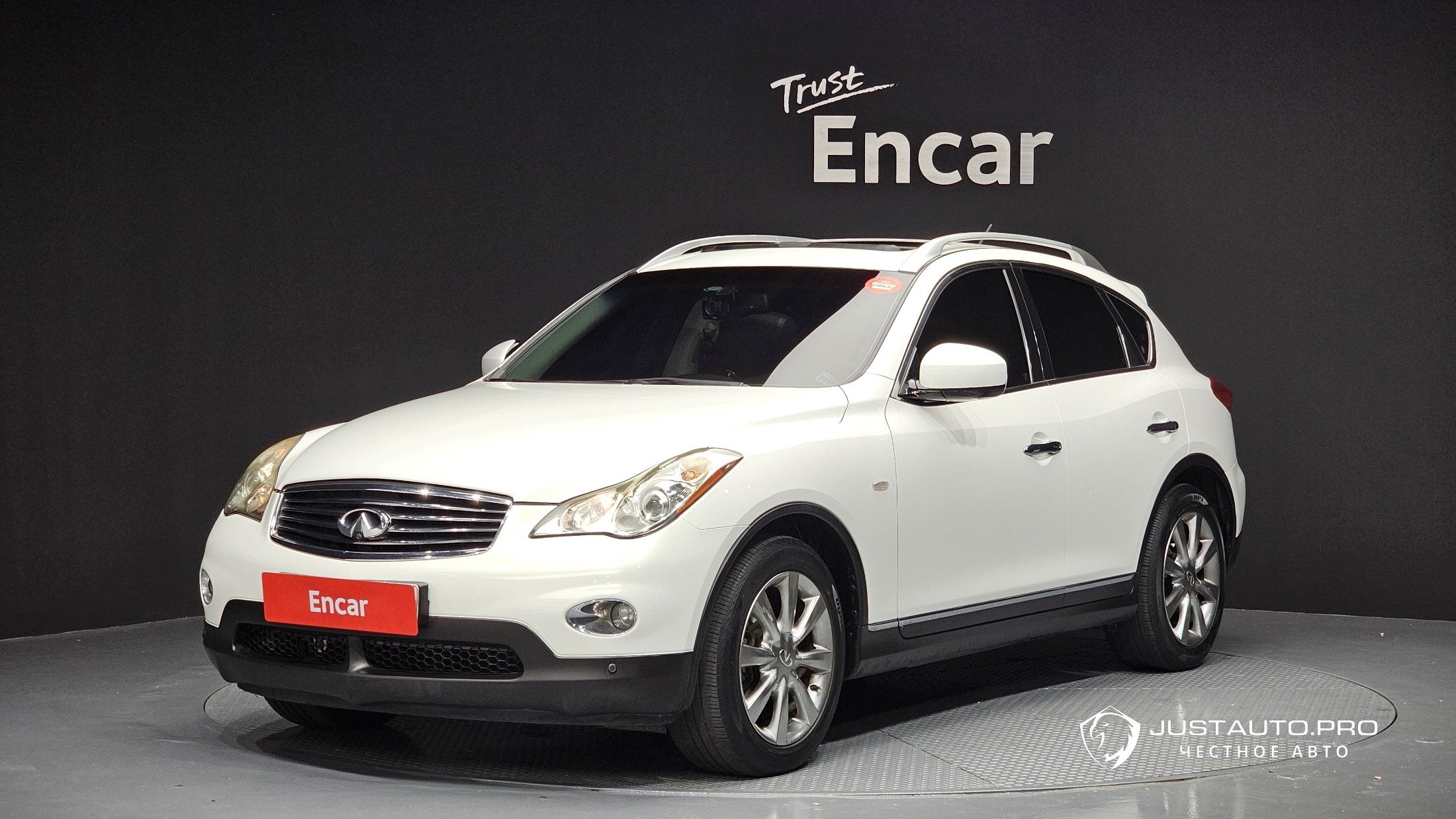 Автомобиль Infiniti EX